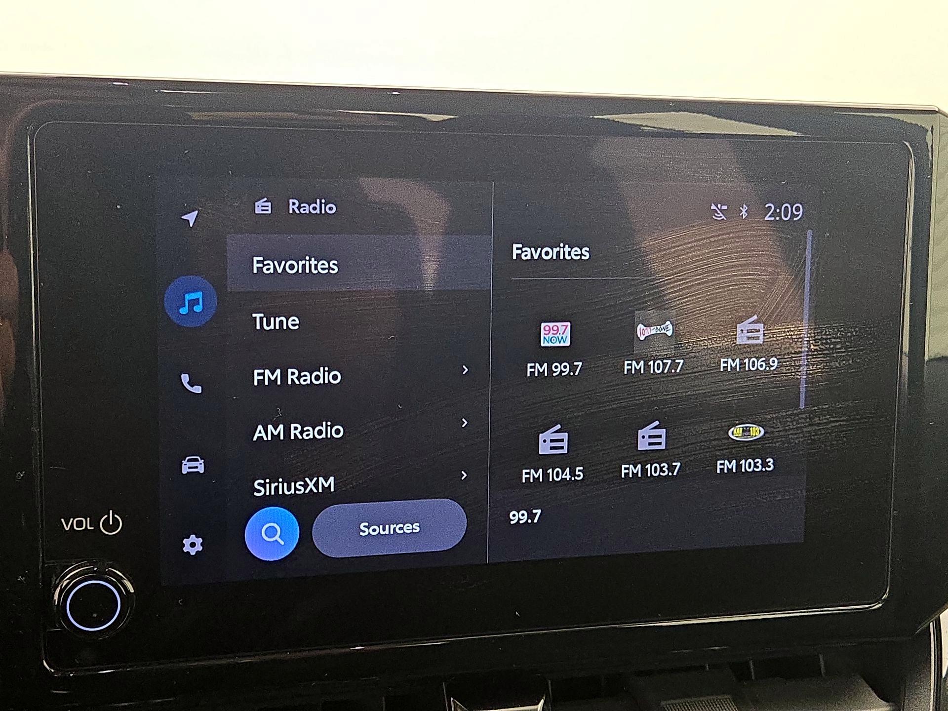 Thumbnail: 2023 Toyota Corolla - 16