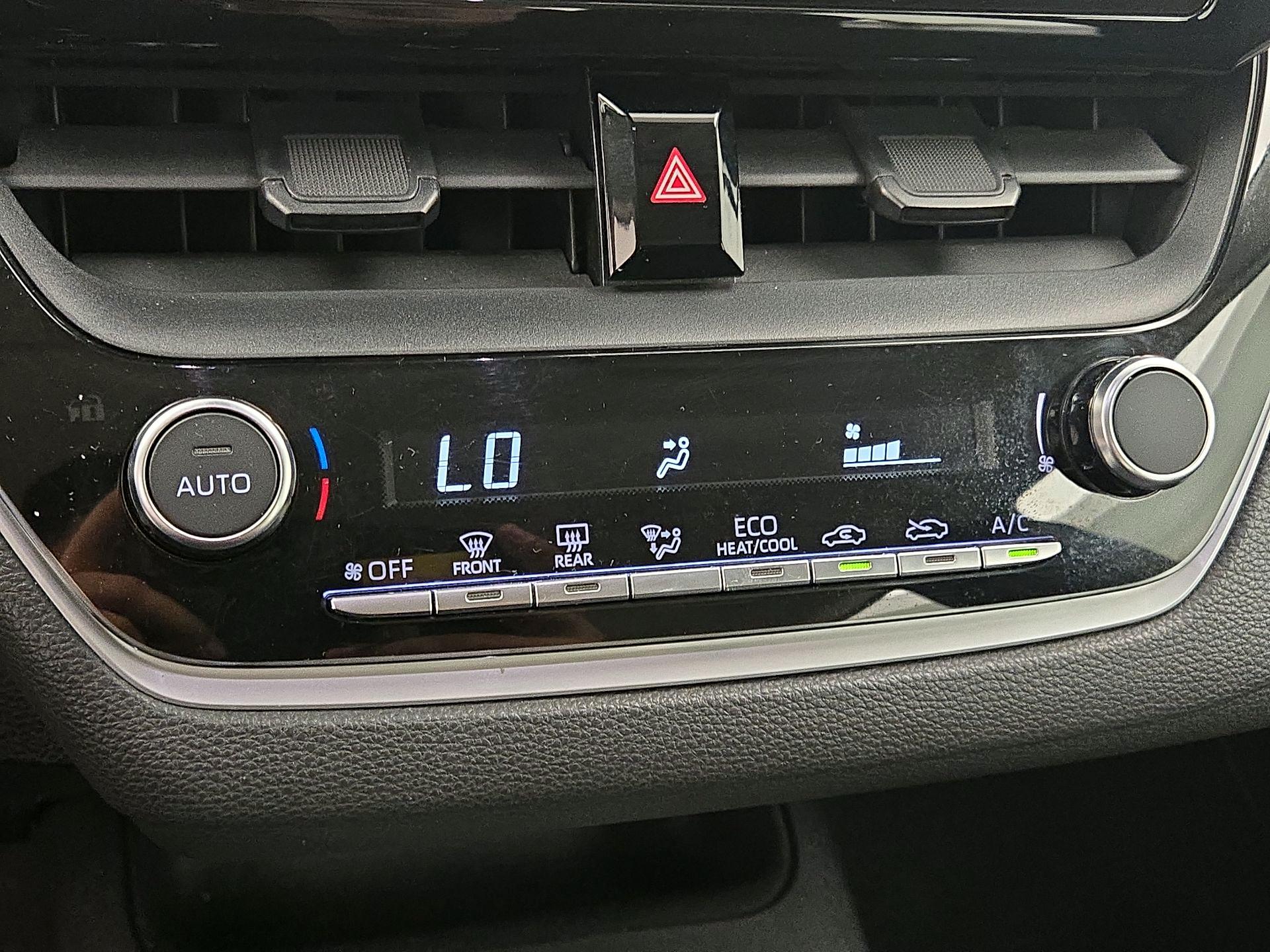 Thumbnail: 2023 Toyota Corolla - 17