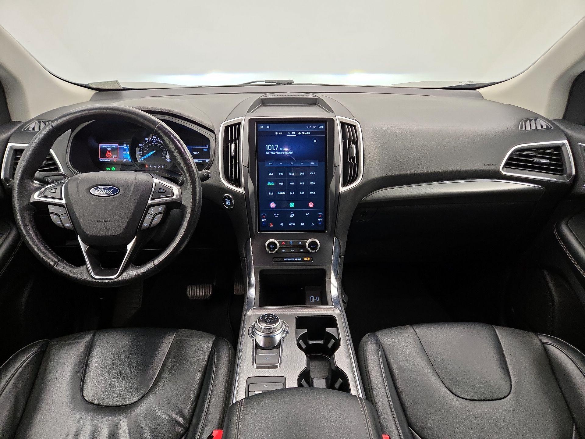 Thumbnail: 2022 Ford Edge - 9