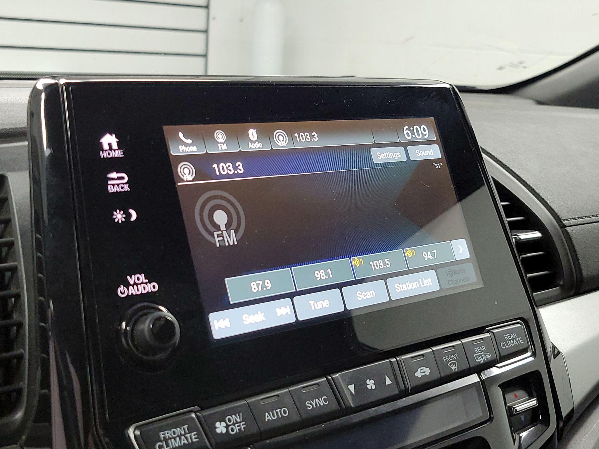 Thumbnail: 2023 Honda Odyssey - 15