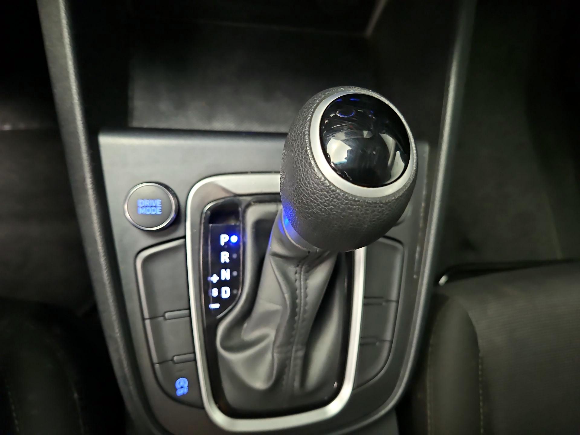 Thumbnail: 2023 Hyundai Kona - 17