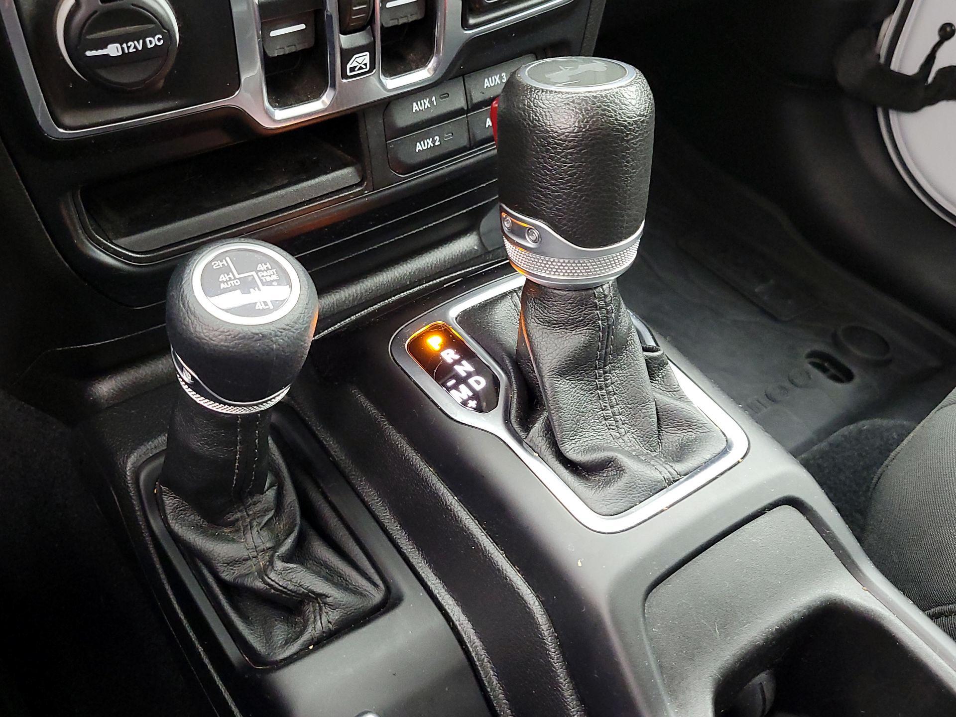 Thumbnail: 2023 Jeep Wrangler - 18