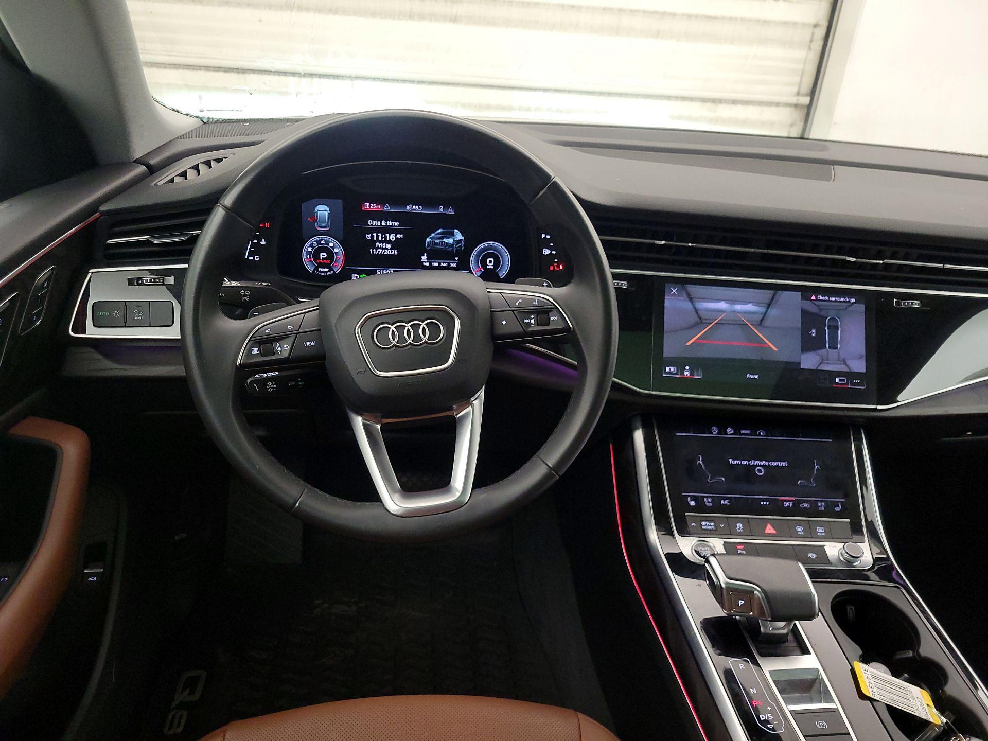 Thumbnail: 2022 Audi Q8 - 10