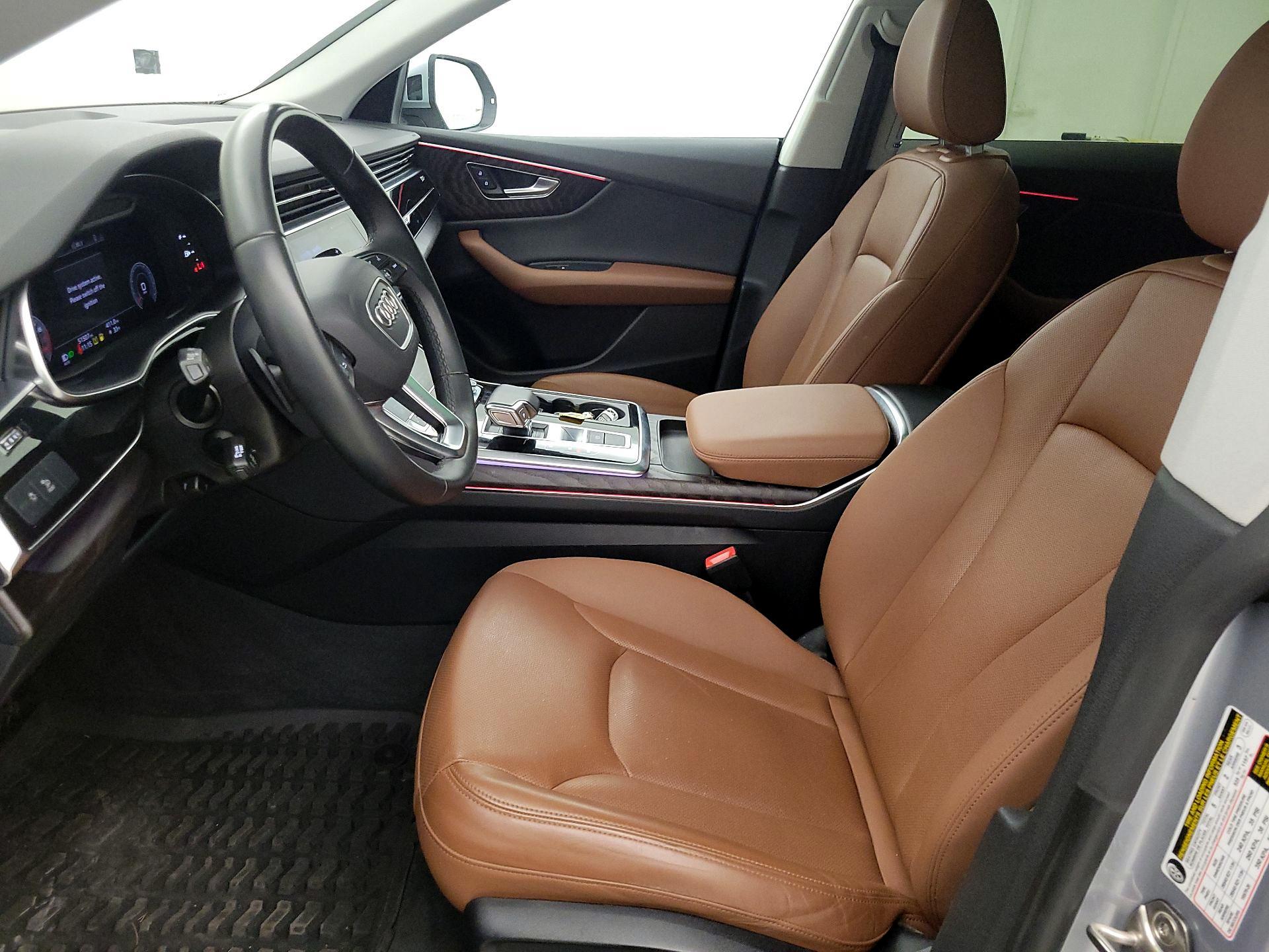 Thumbnail: 2022 Audi Q8 - 11