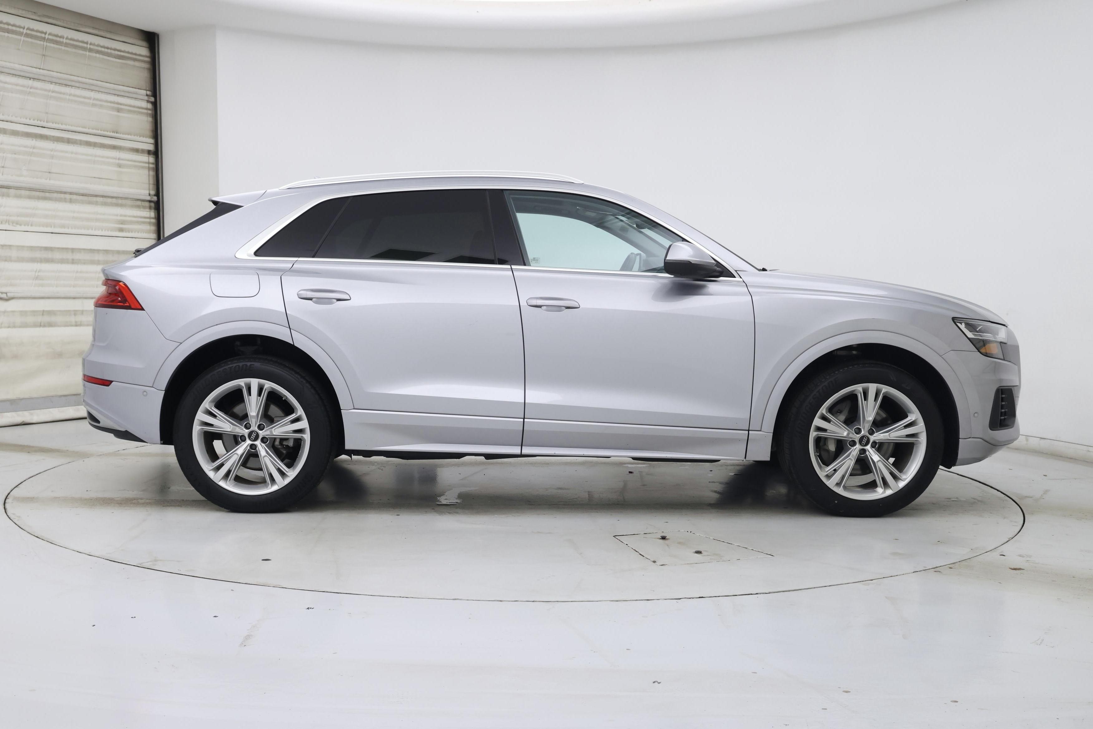 Thumbnail: 2022 Audi Q8 - 7