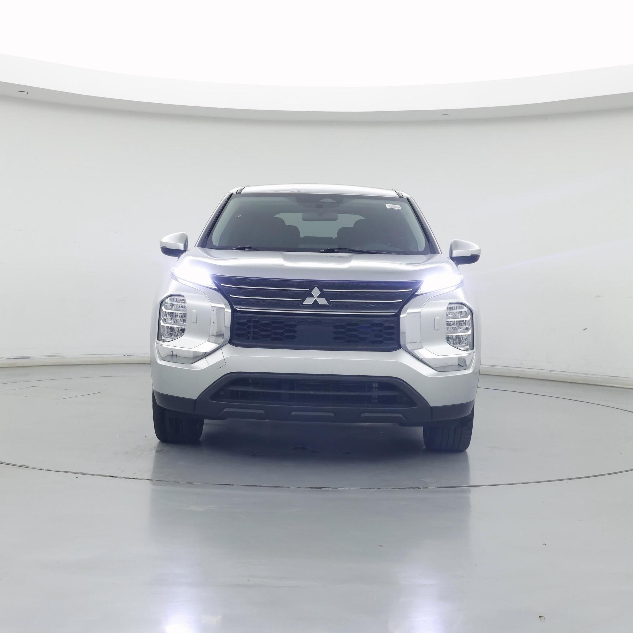 Thumbnail: 2022 Mitsubishi Outlander - 5