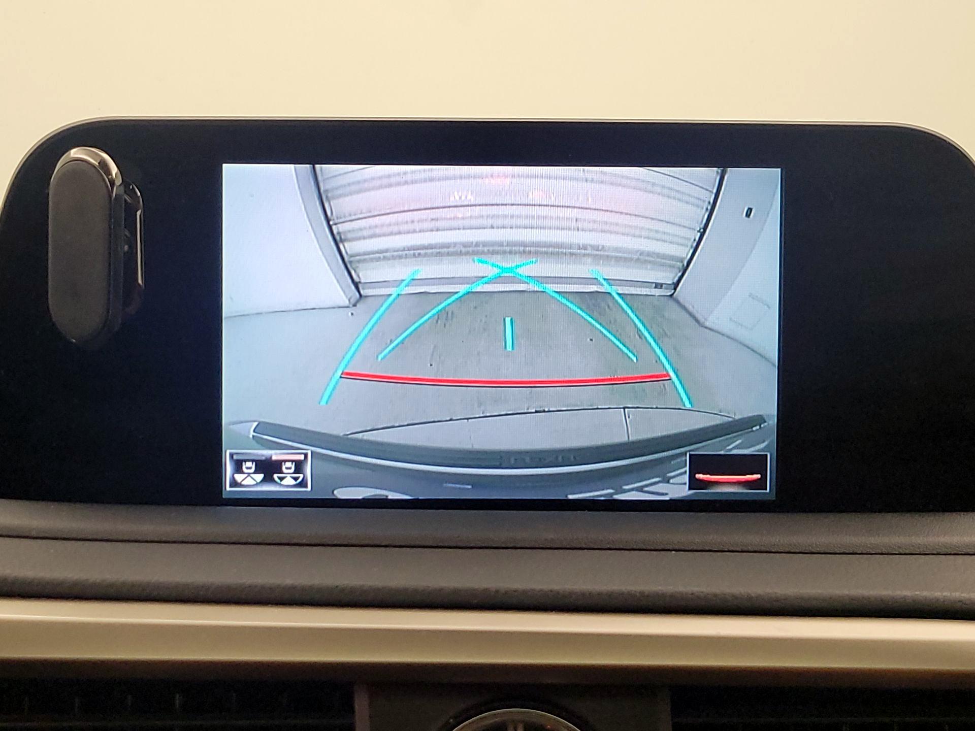 Thumbnail: 2022 Lexus RX - 14