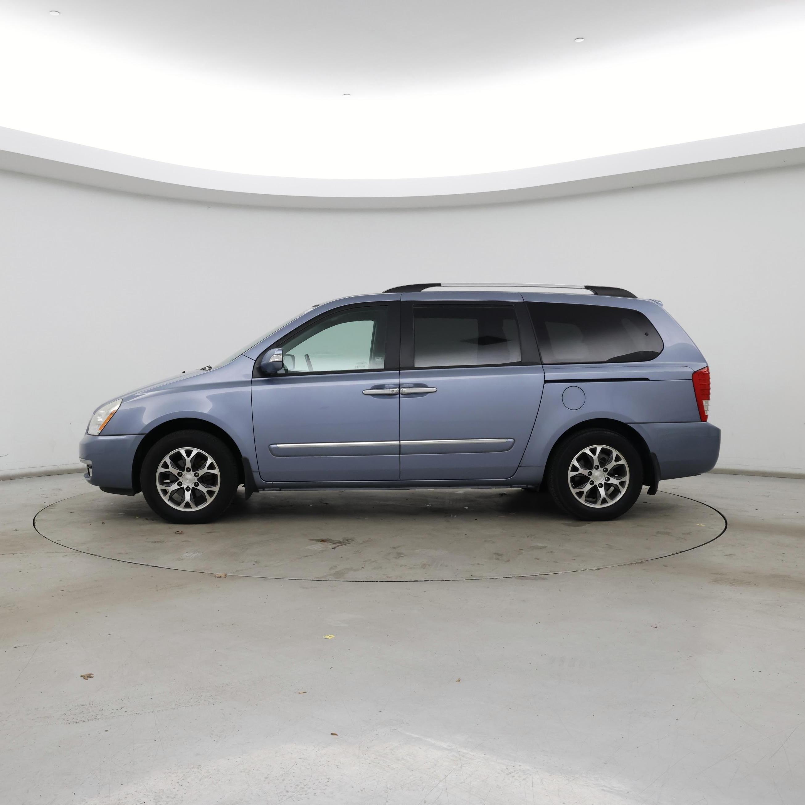 Thumbnail: 2014 Kia Sedona - 3