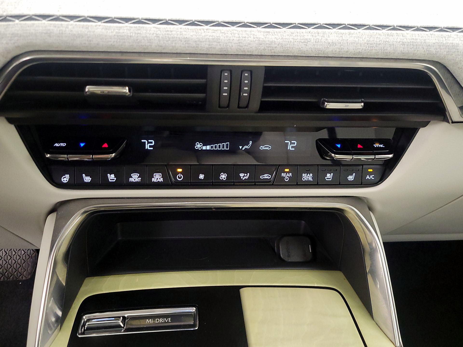 Thumbnail: 2024 Mazda CX-90 - 17