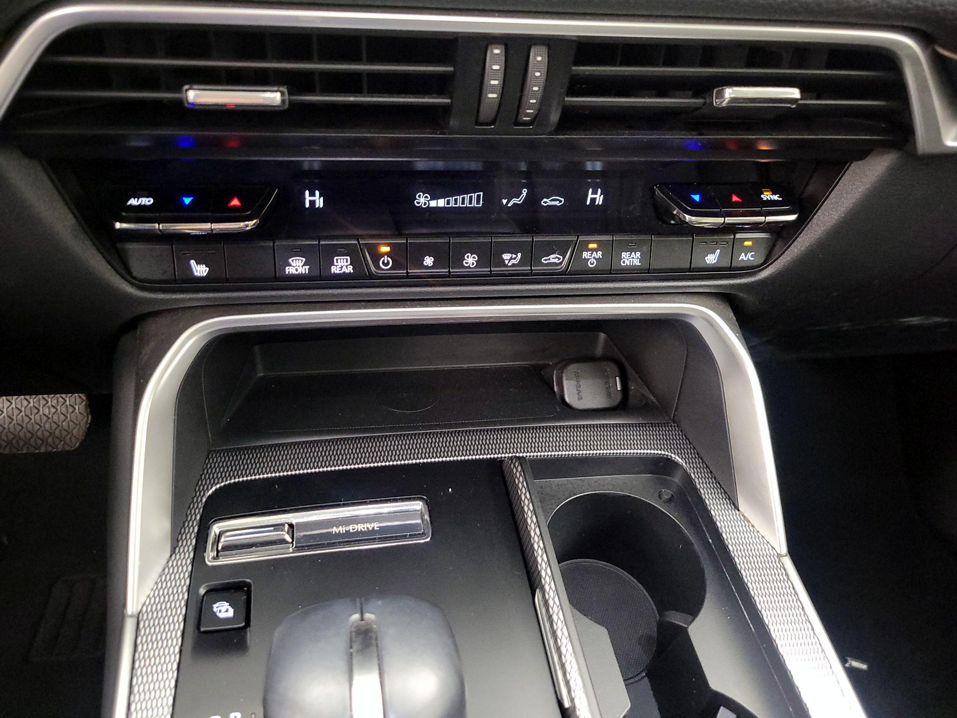 Thumbnail: 2024 Mazda CX-90 - 17