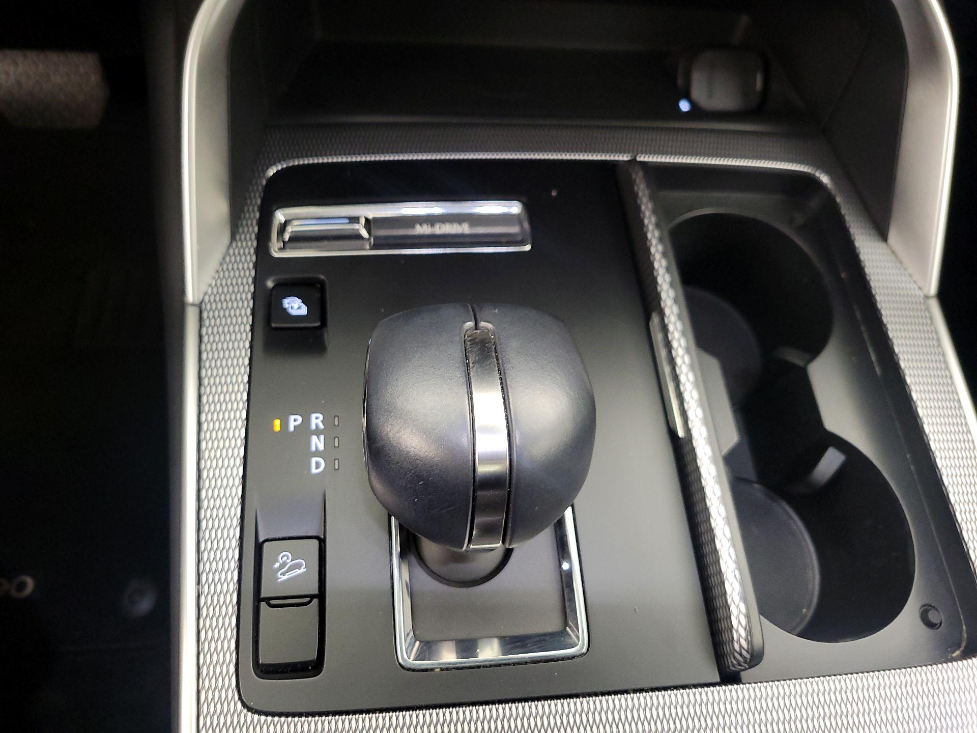 Thumbnail: 2024 Mazda CX-90 - 18