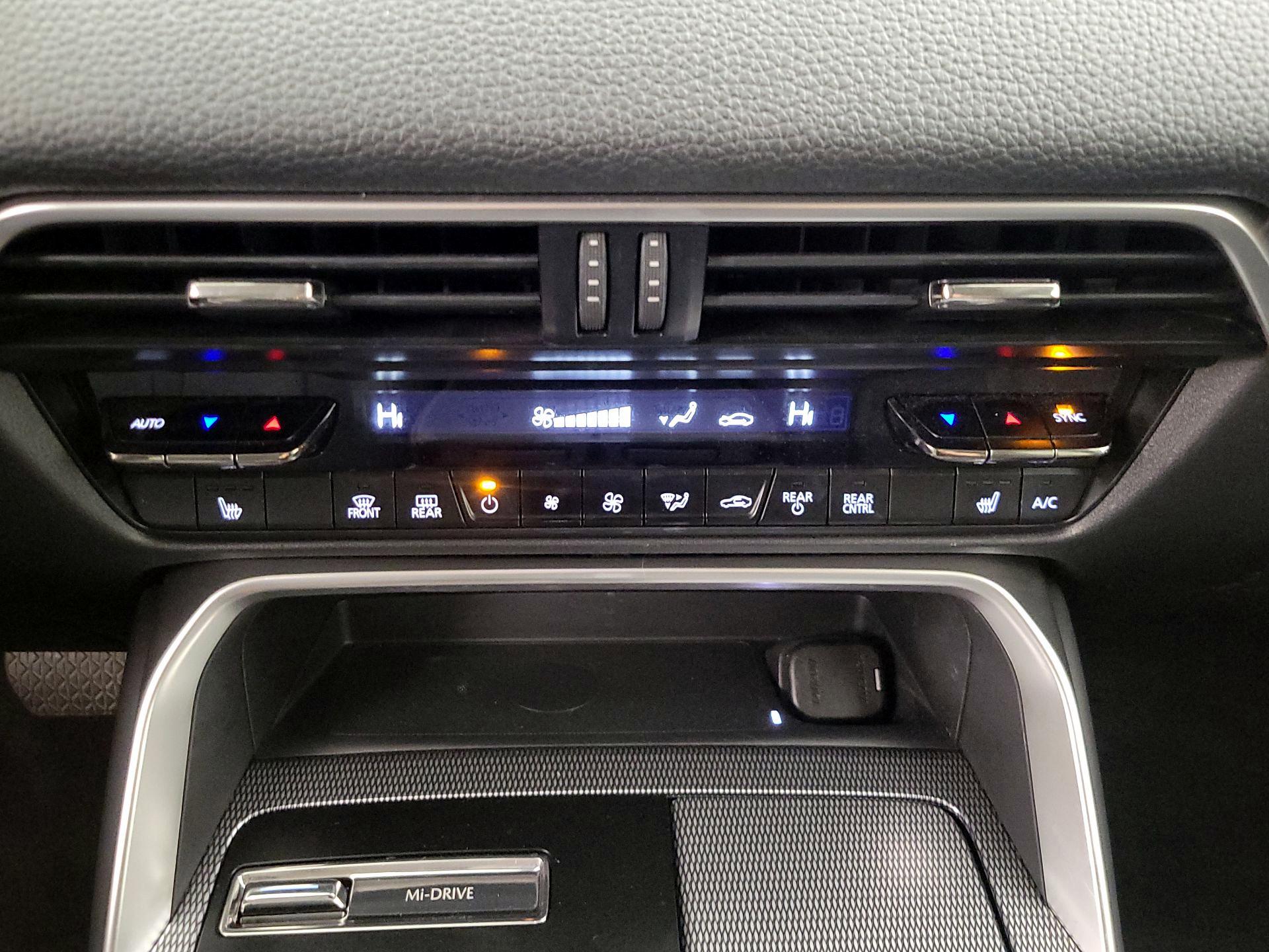 Thumbnail: 2024 Mazda CX-90 - 17