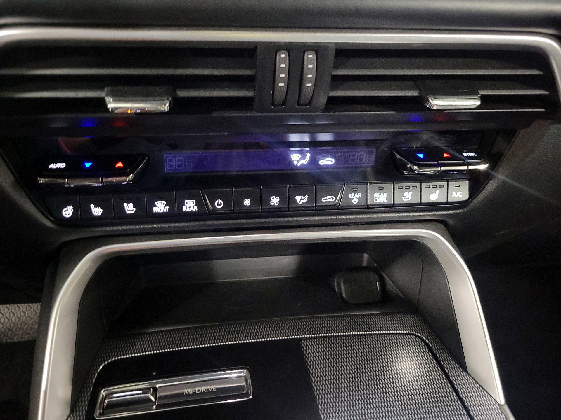 Thumbnail: 2024 Mazda CX-90 - 16