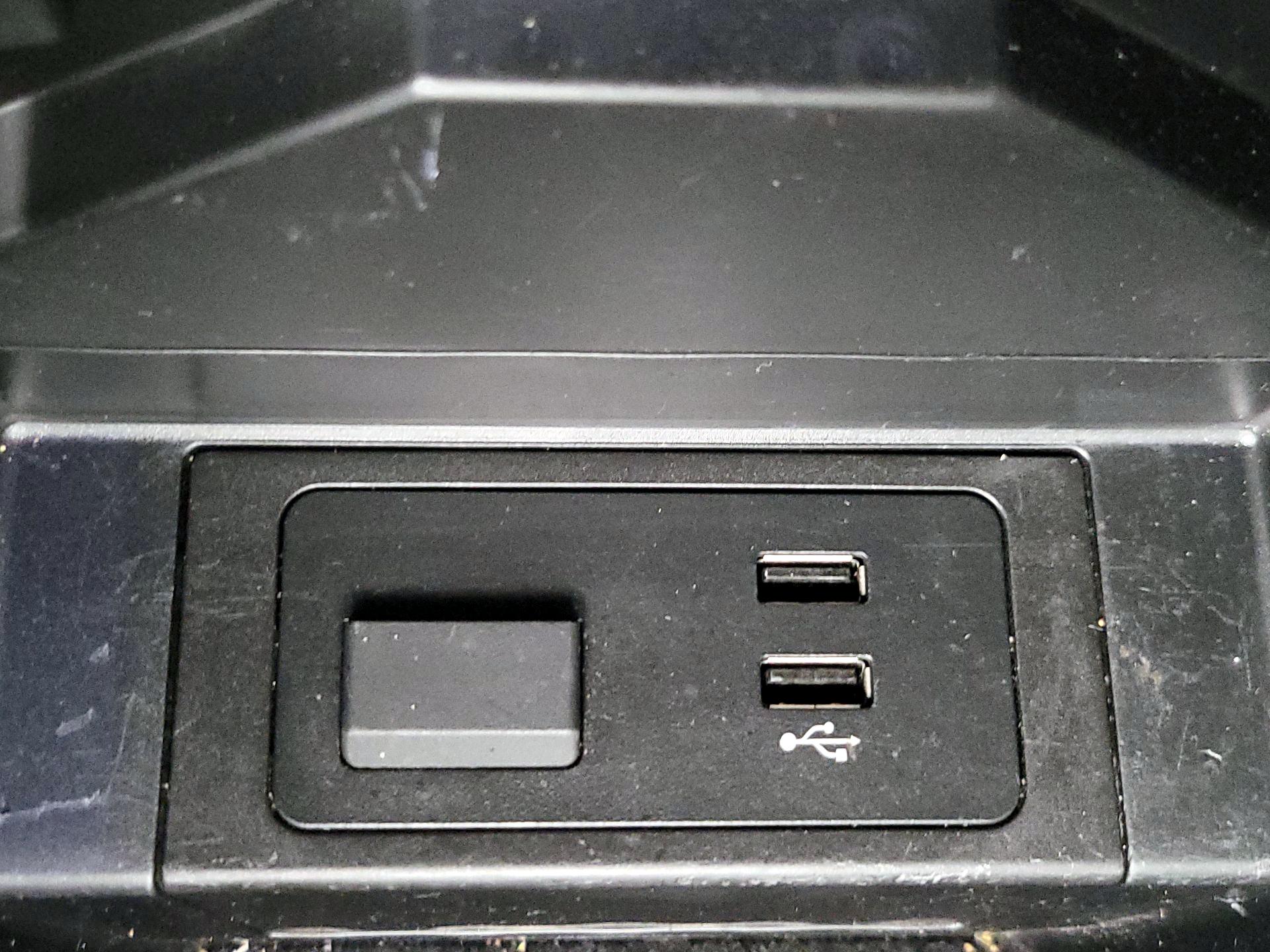 Thumbnail: 2023 Mazda CX-9 - 18