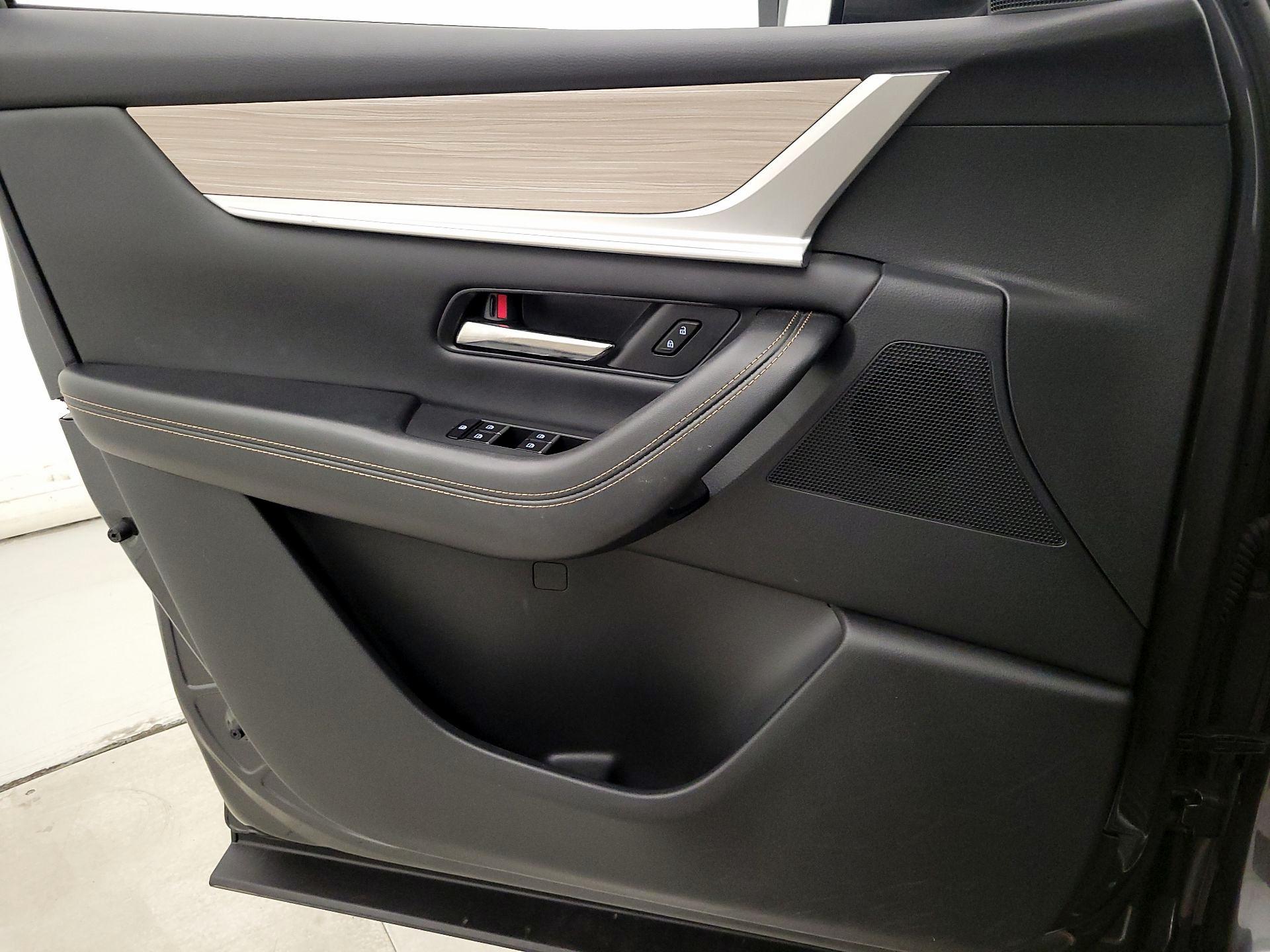 Thumbnail: 2024 Mazda CX-90 - 12