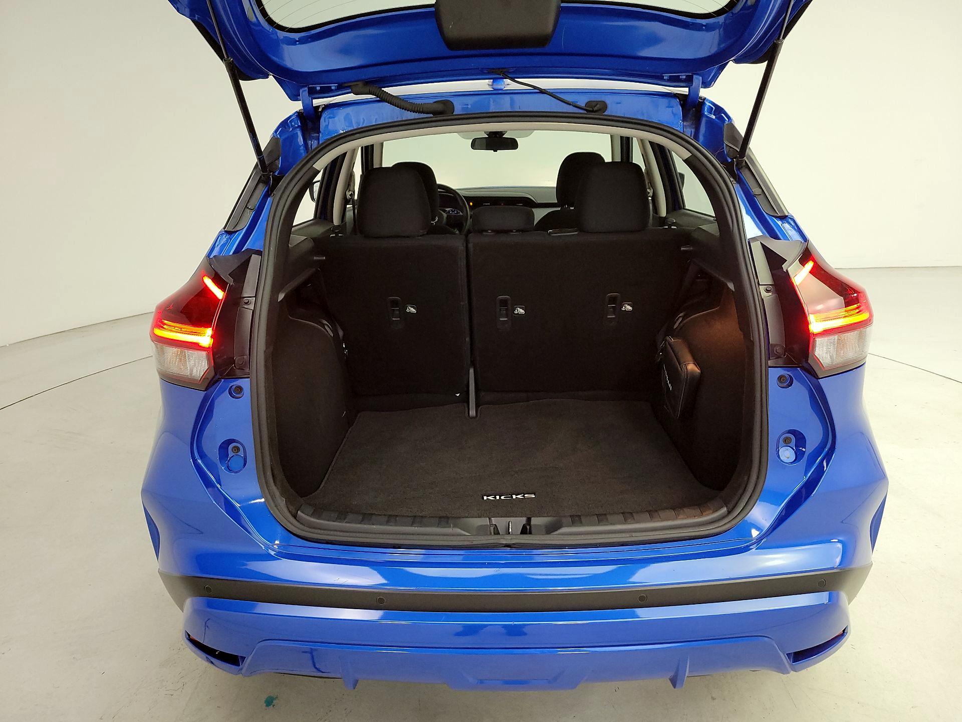 Thumbnail: 2023 Nissan Kicks - 20