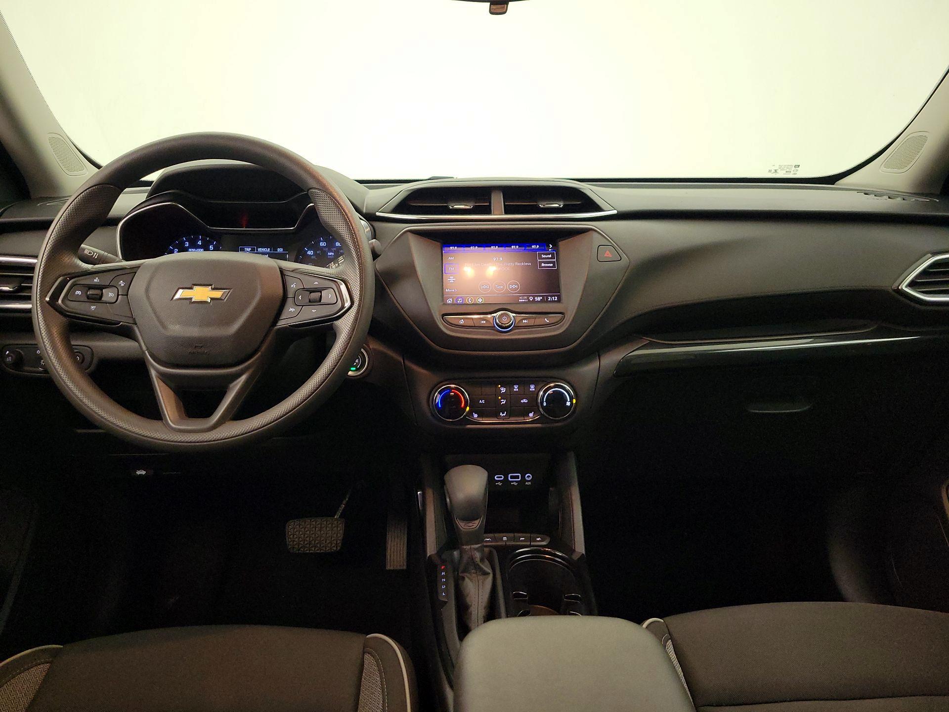 Thumbnail: 2022 Chevrolet TrailBlazer - 9