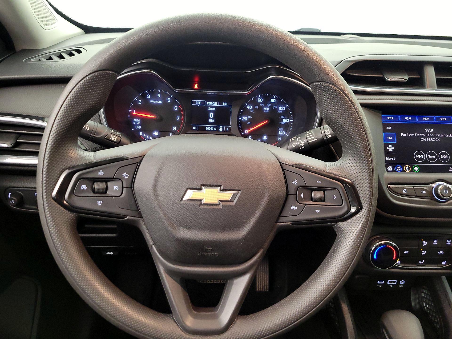 Thumbnail: 2022 Chevrolet TrailBlazer - 10