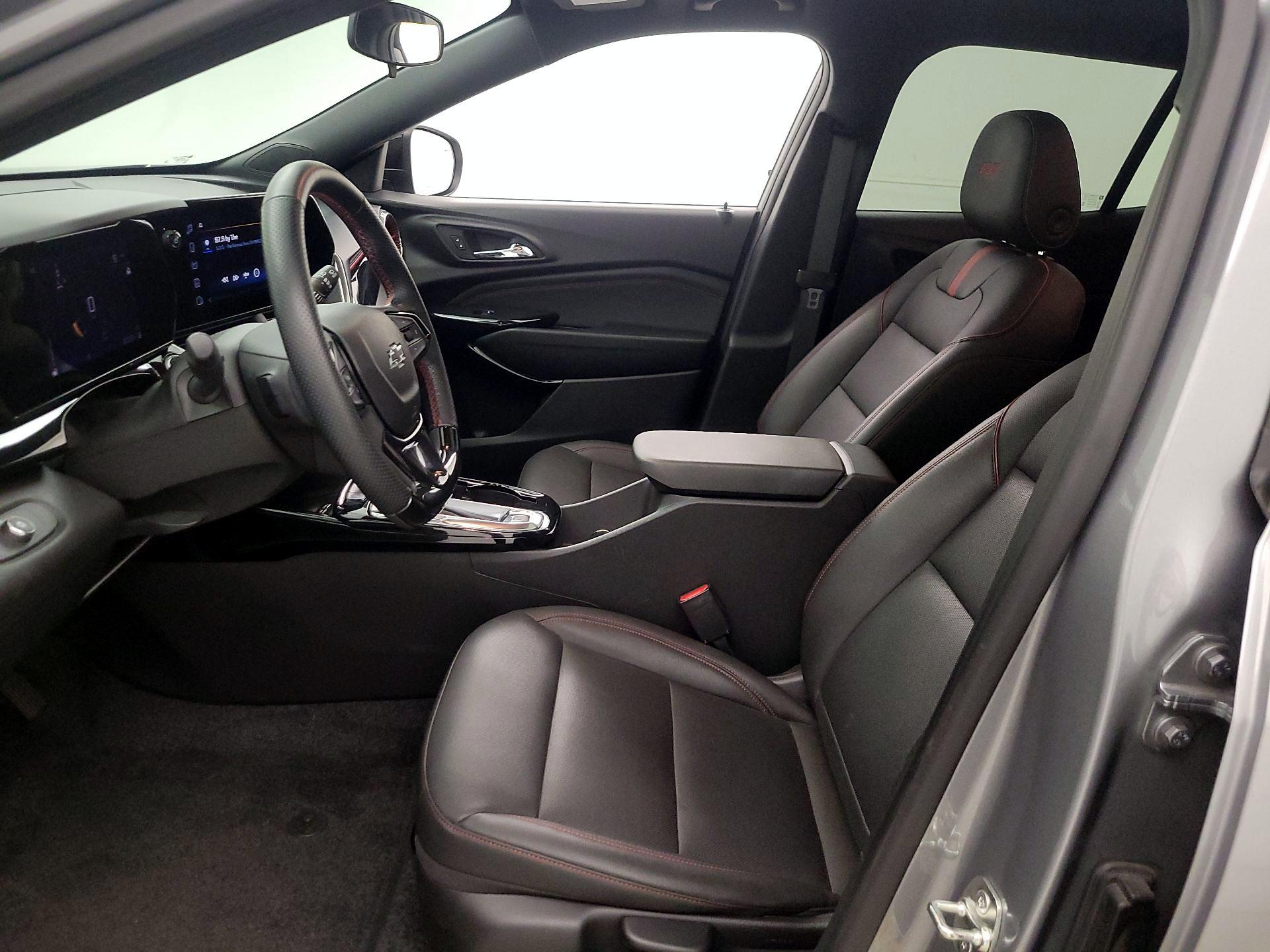 Thumbnail: 2024 Chevrolet Trax - 11