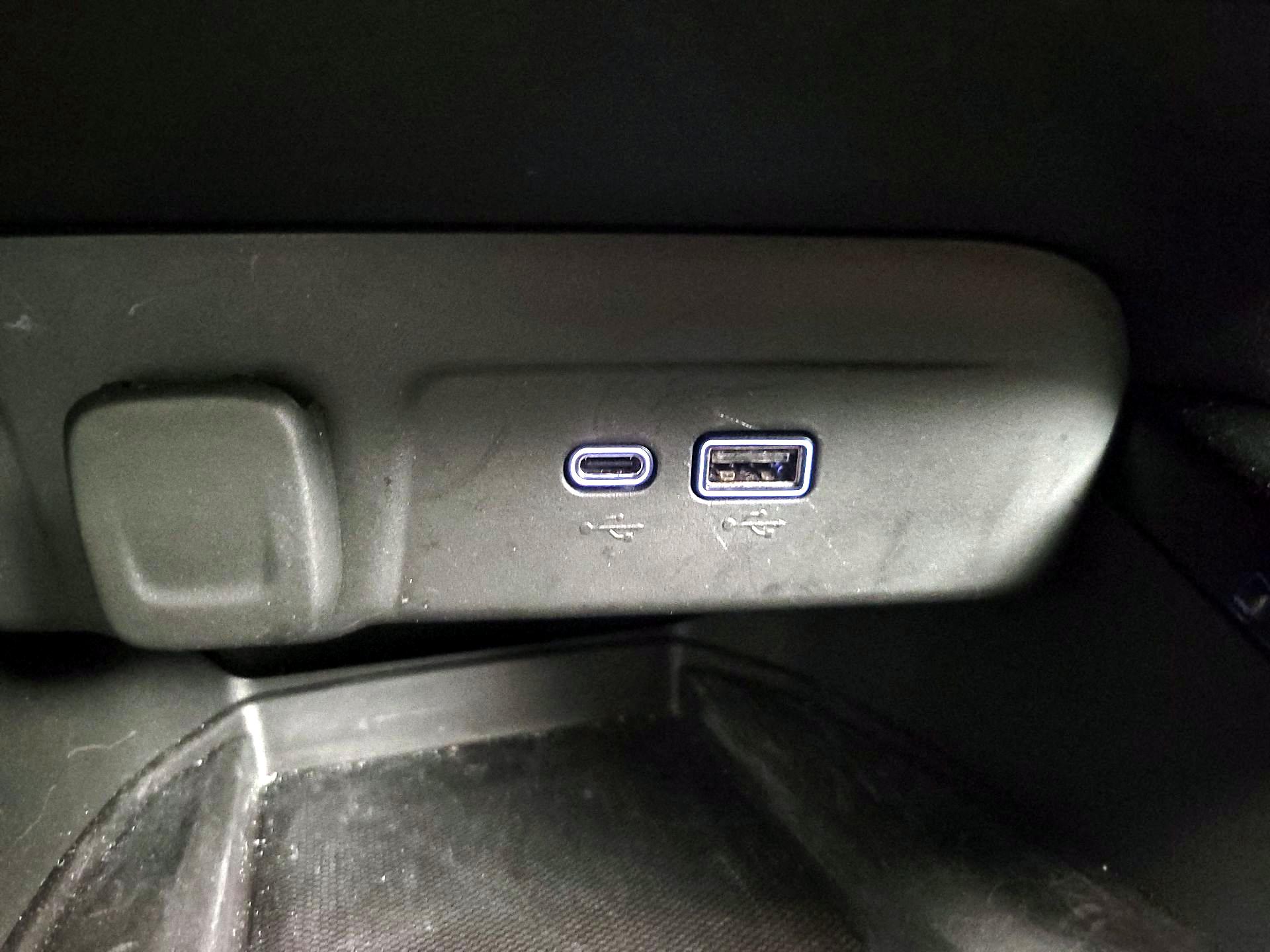 Thumbnail: 2024 Chevrolet Trax - 18