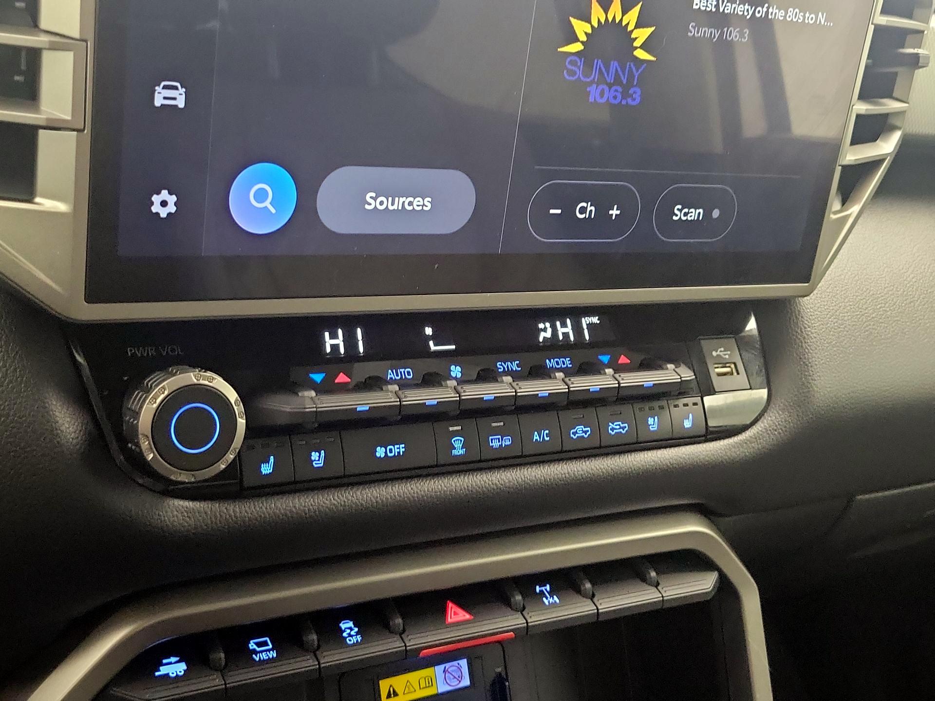 Thumbnail: 2024 Toyota Tundra - 16