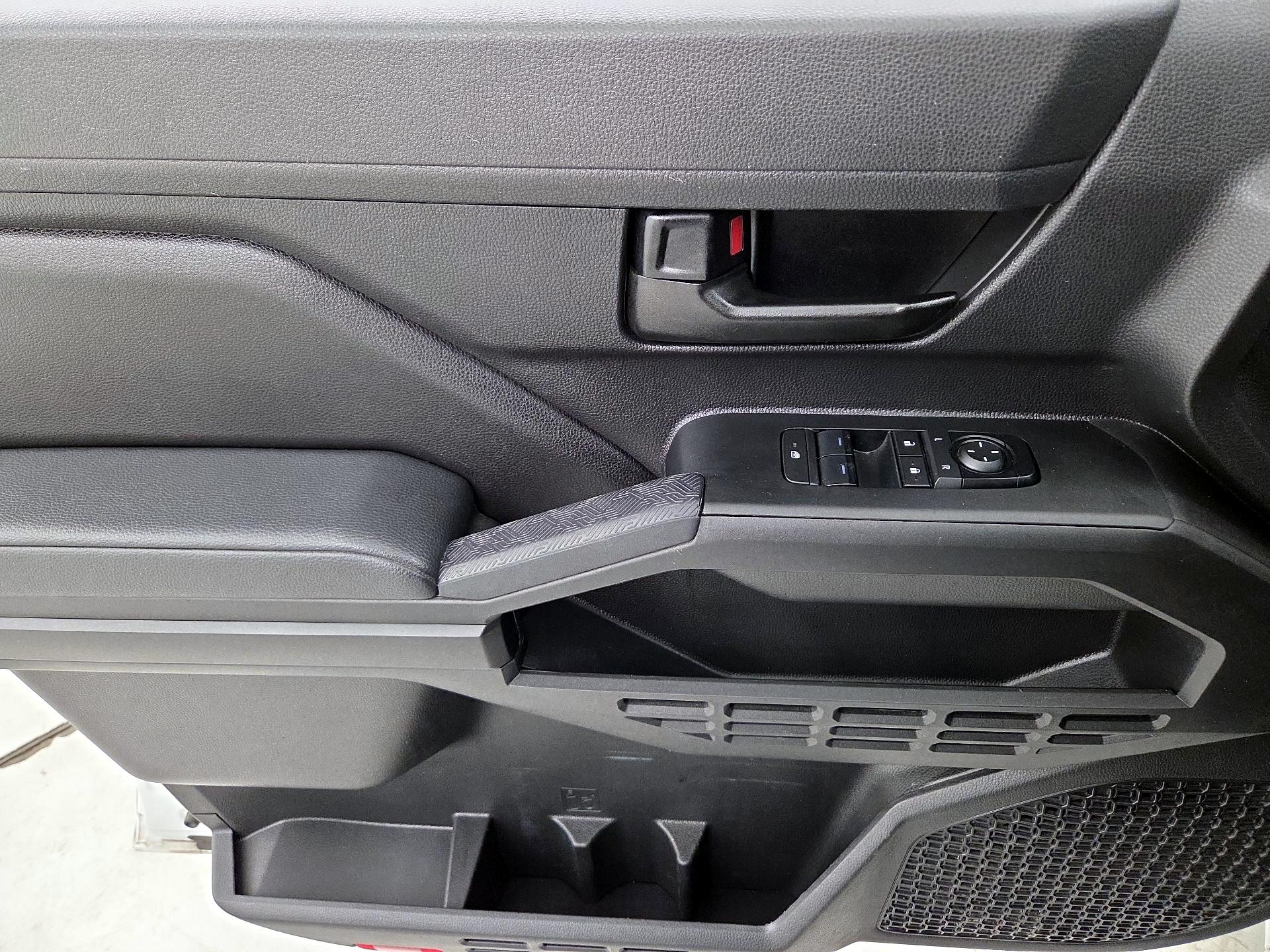 Thumbnail: 2024 Toyota Tacoma - 12