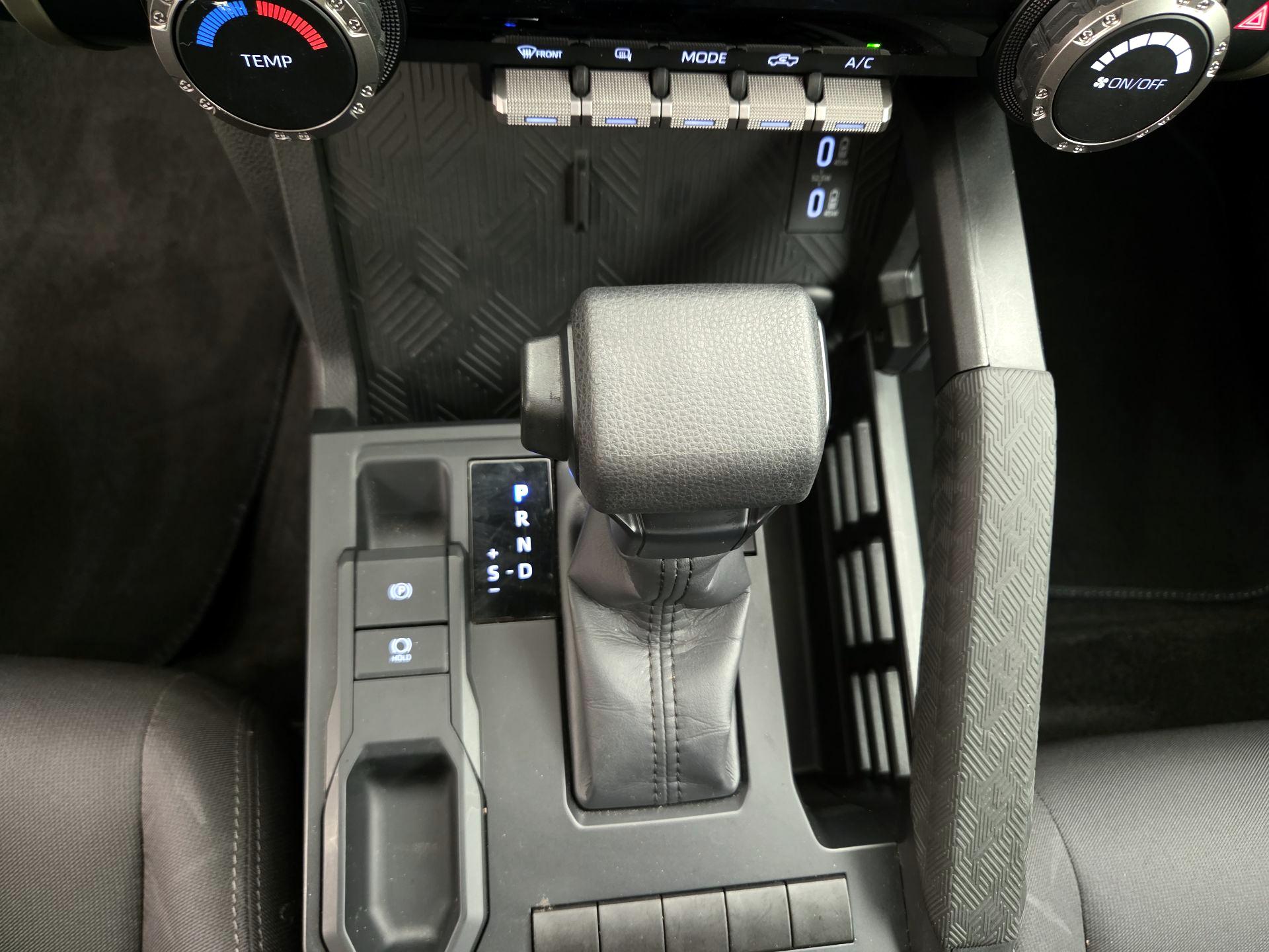 Thumbnail: 2024 Toyota Tacoma - 17