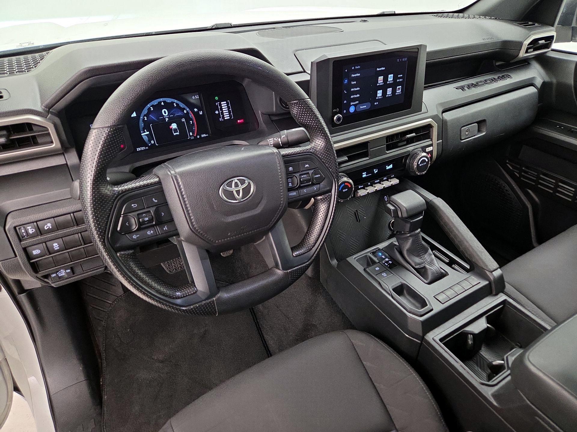 Thumbnail: 2024 Toyota Tacoma - 9