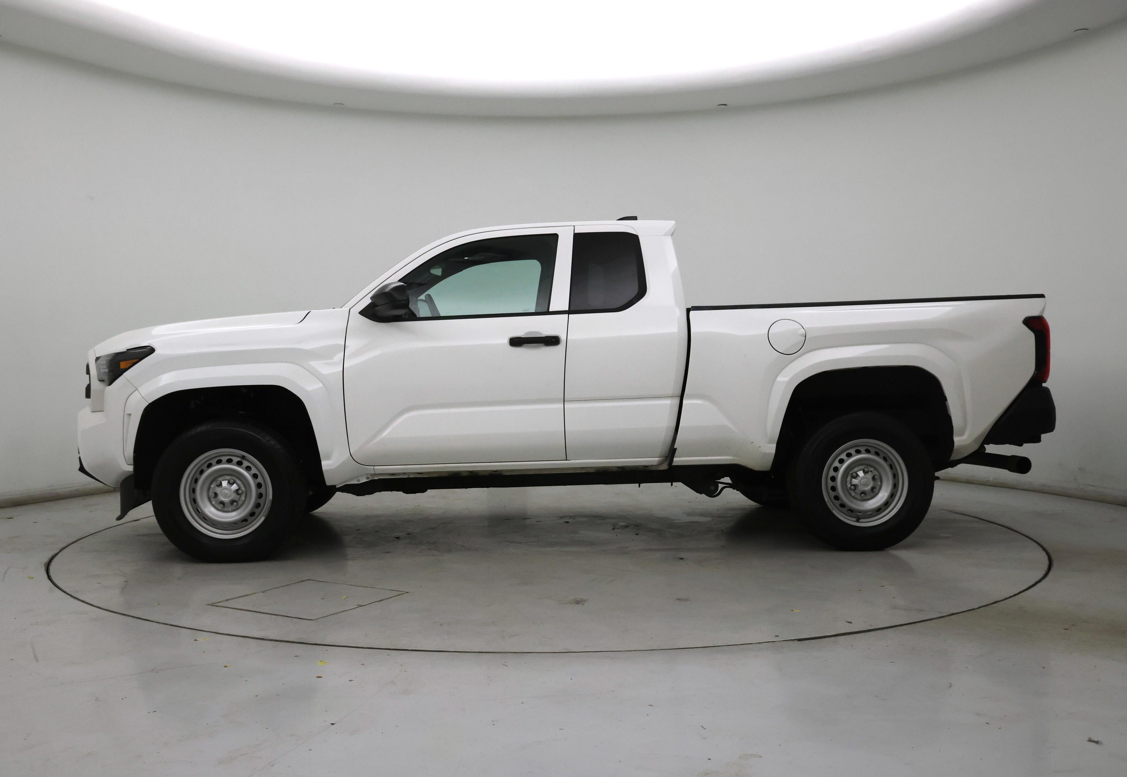 Thumbnail: 2024 Toyota Tacoma - 3