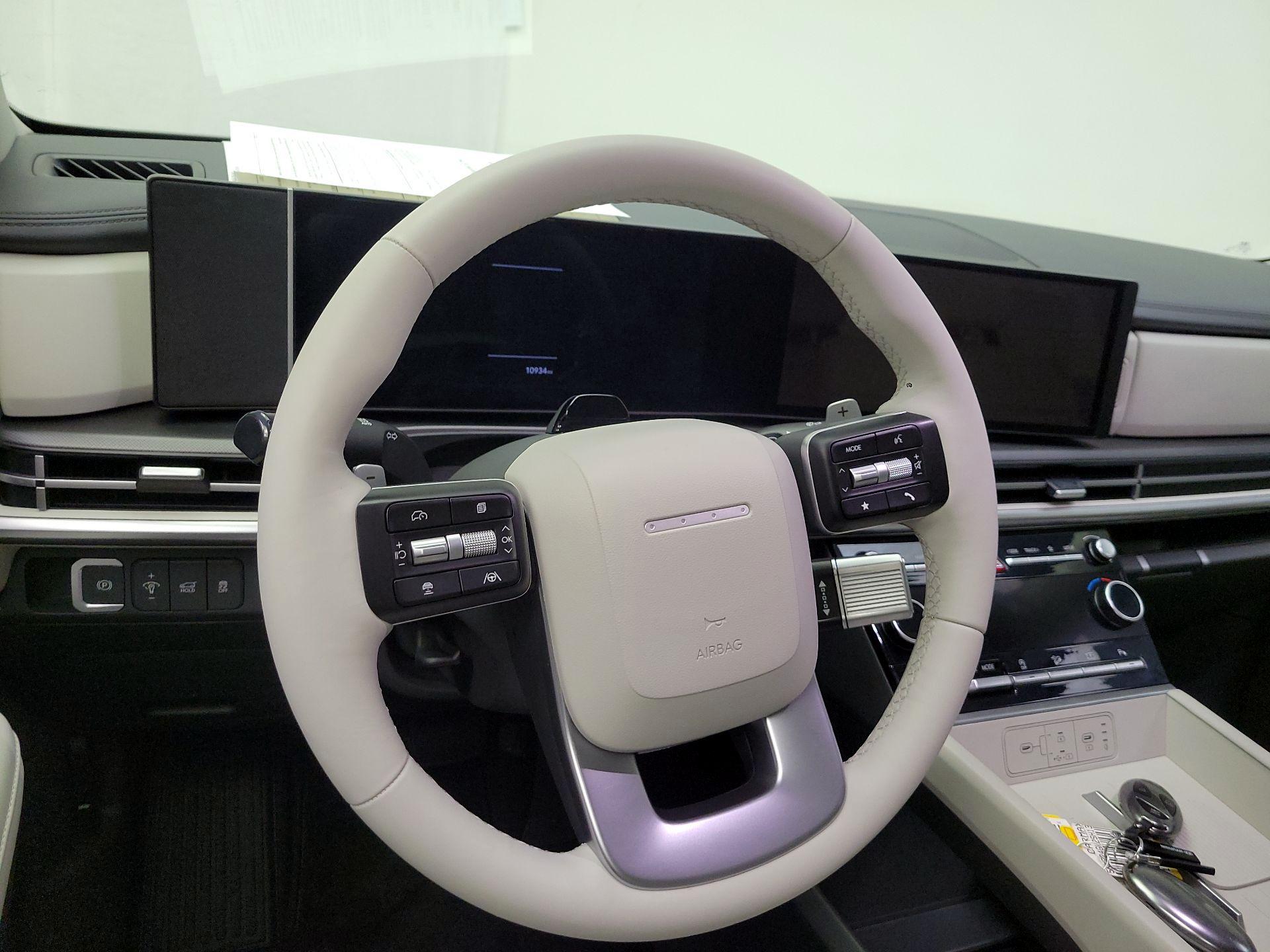 Thumbnail: 2025 Hyundai Santa Fe - 10