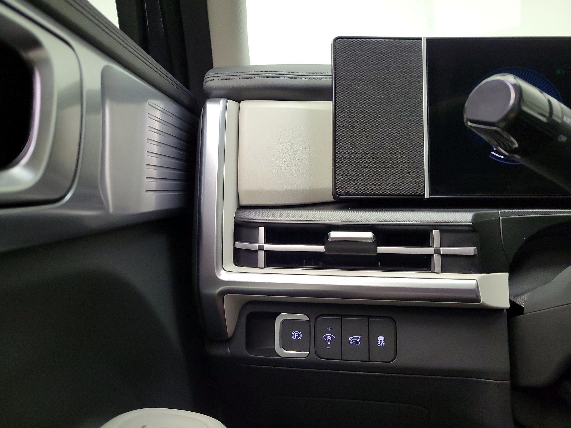 Thumbnail: 2025 Hyundai Santa Fe - 13