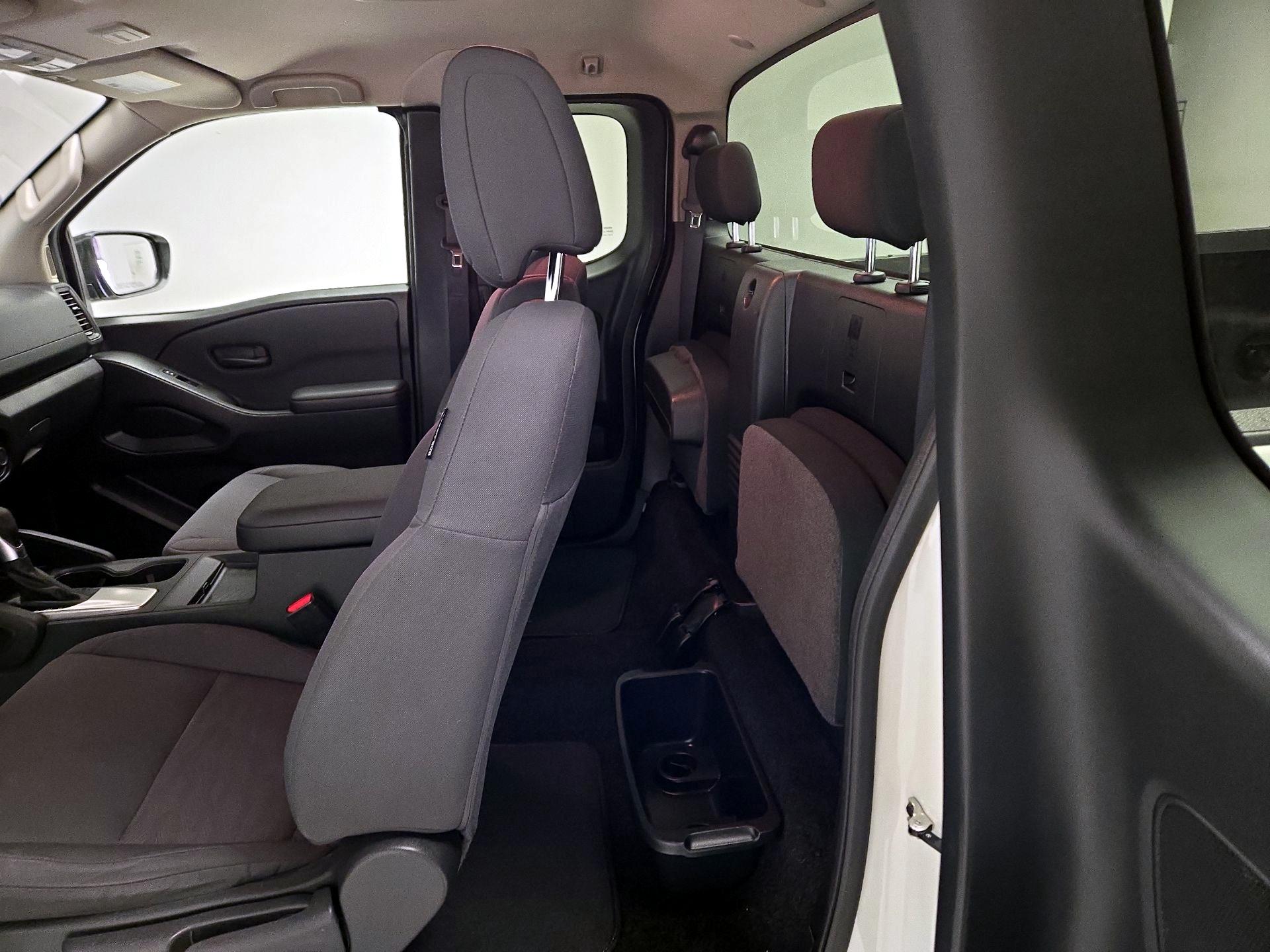 Thumbnail: 2024 Nissan Frontier - 19