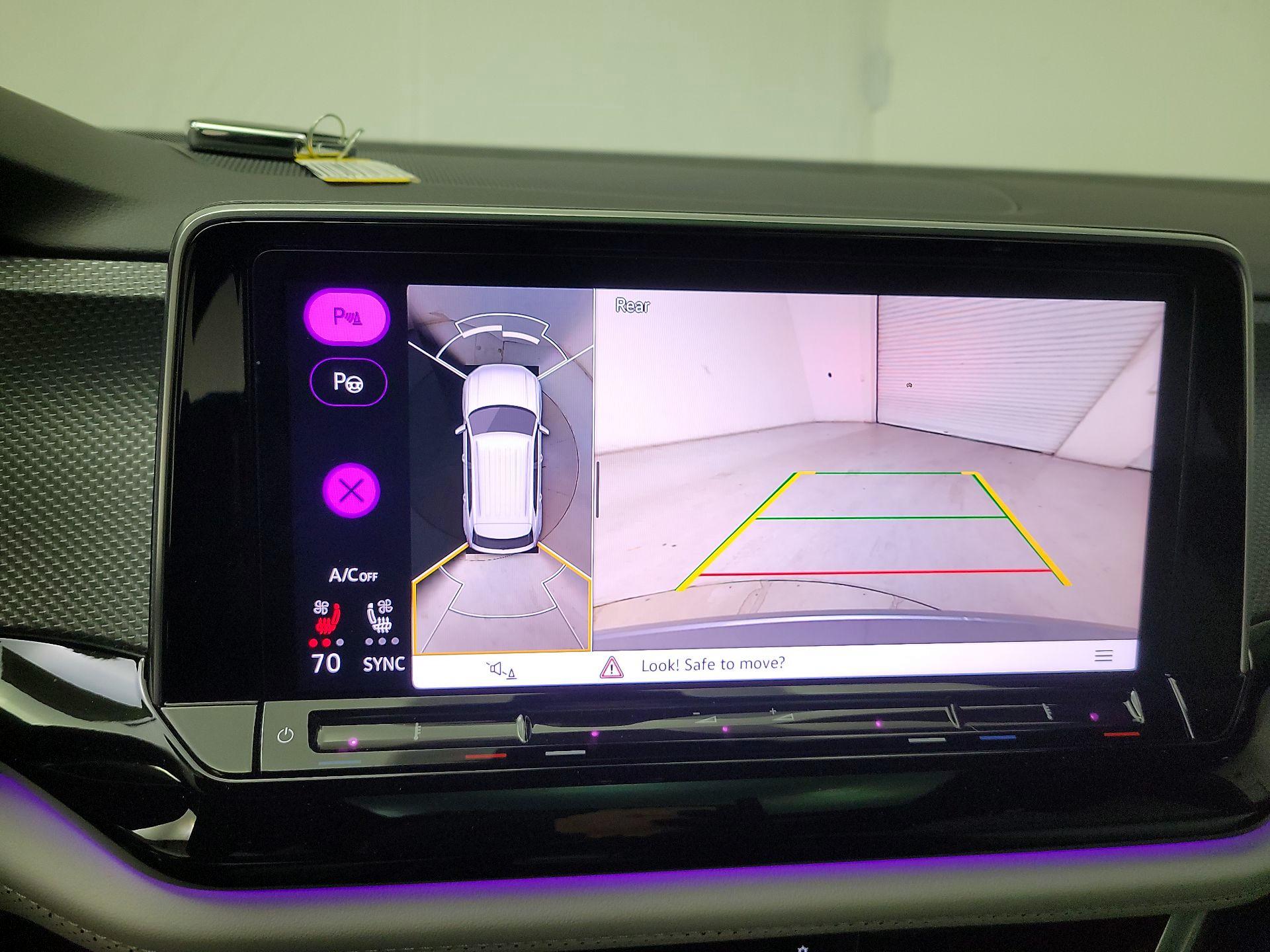 Thumbnail: 2024 Volkswagen Atlas - 14