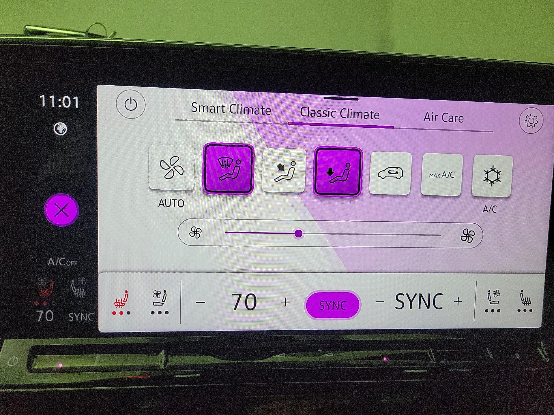 Thumbnail: 2024 Volkswagen Atlas - 16