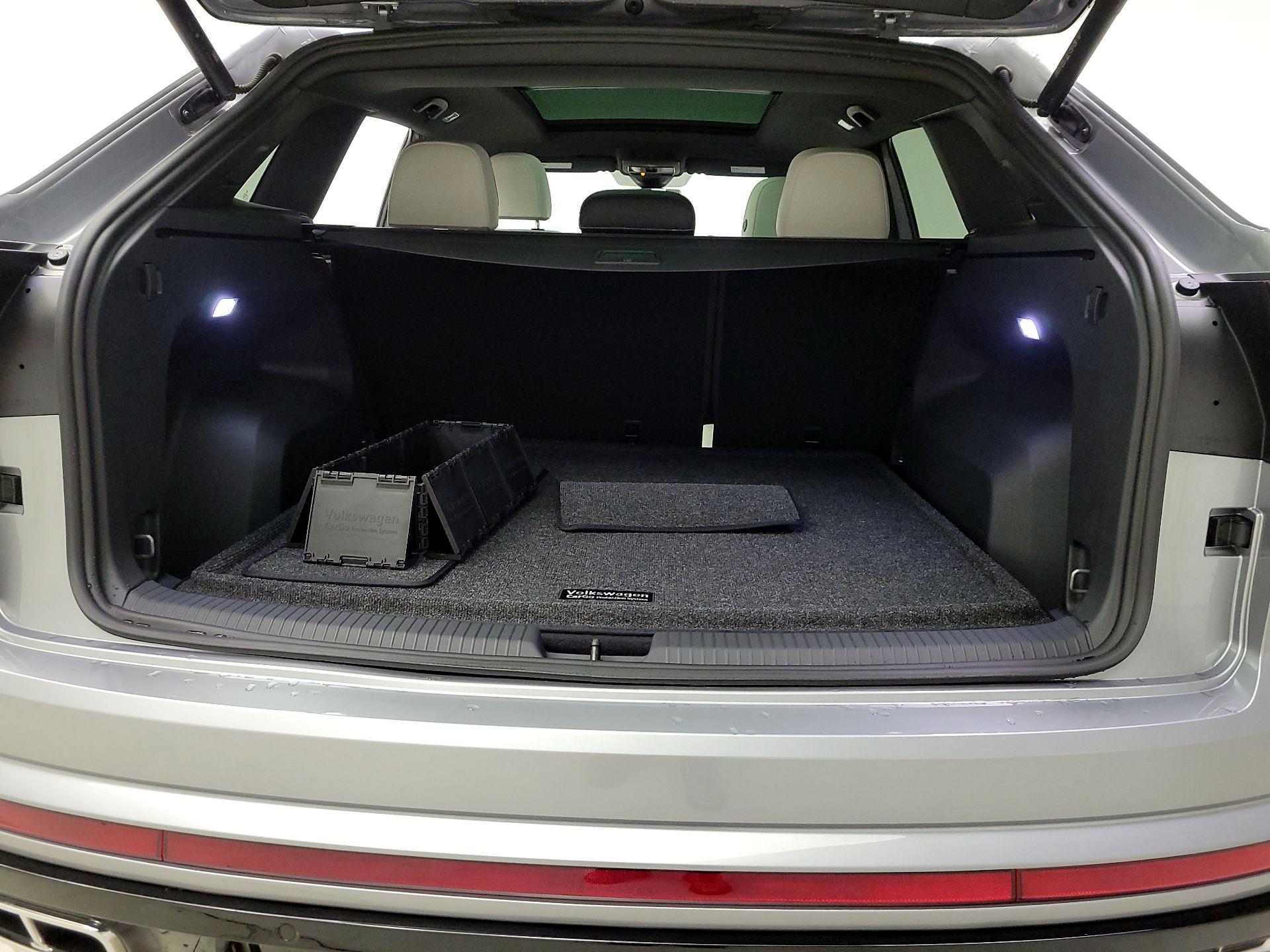 Thumbnail: 2024 Volkswagen Atlas - 20