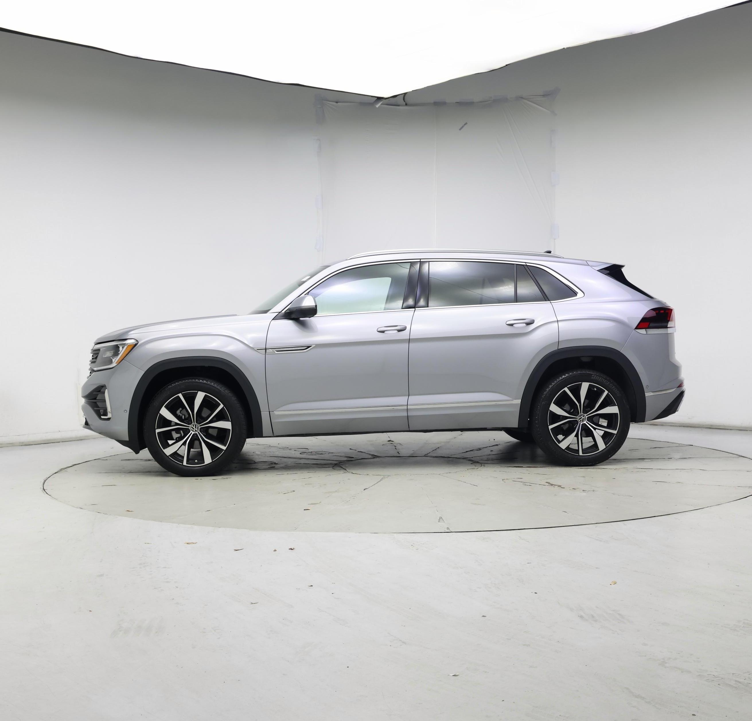 Thumbnail: 2024 Volkswagen Atlas - 3