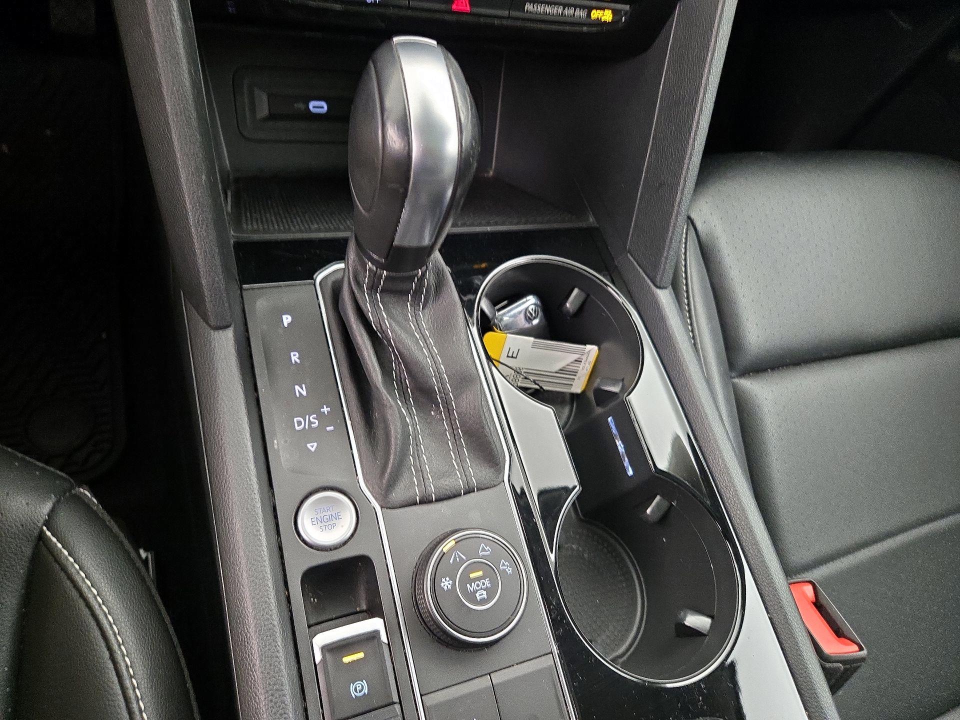 Thumbnail: 2021 Volkswagen Atlas - 18