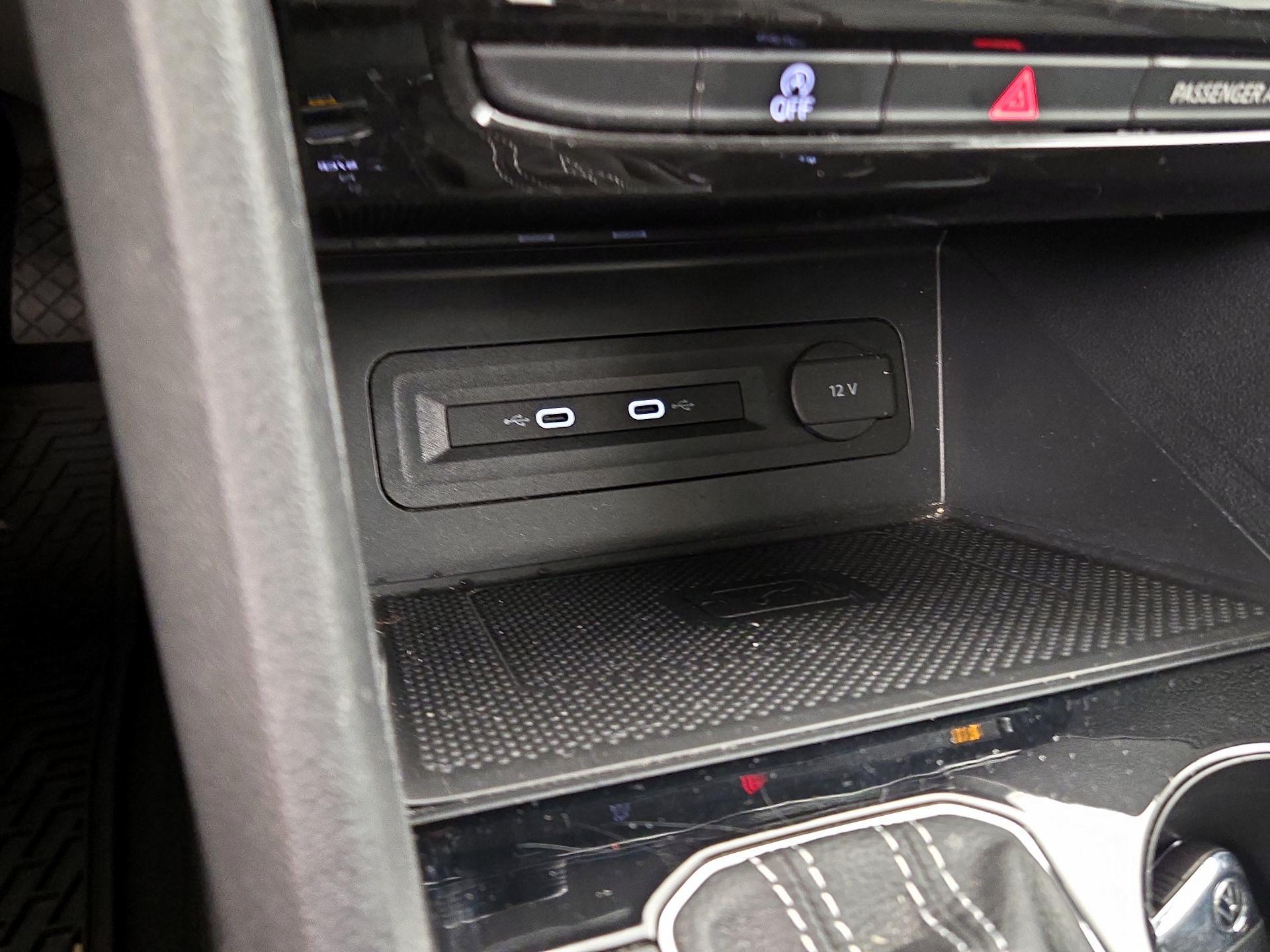 Thumbnail: 2021 Volkswagen Atlas - 19