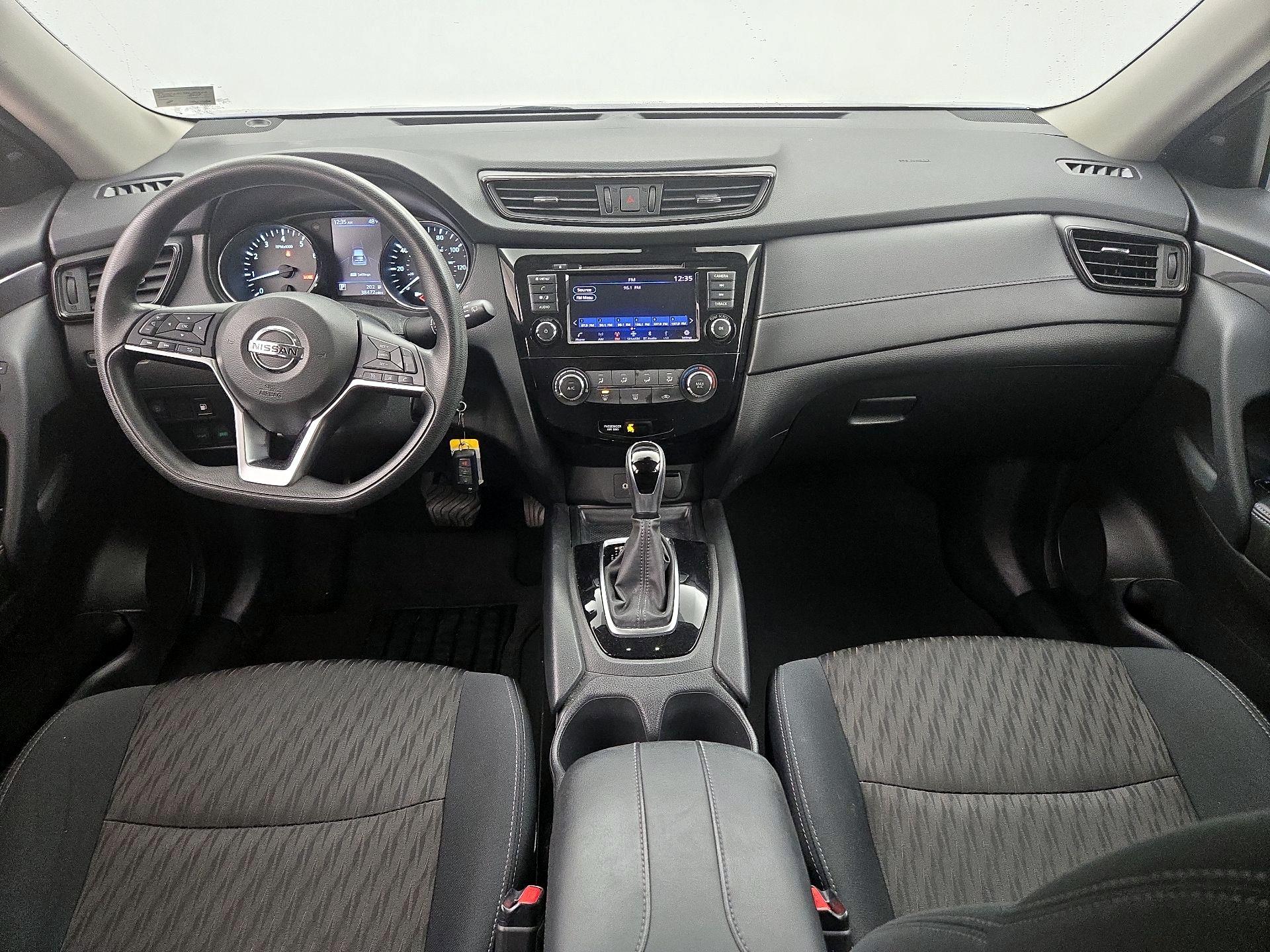 Thumbnail: 2019 Nissan Rogue - 9