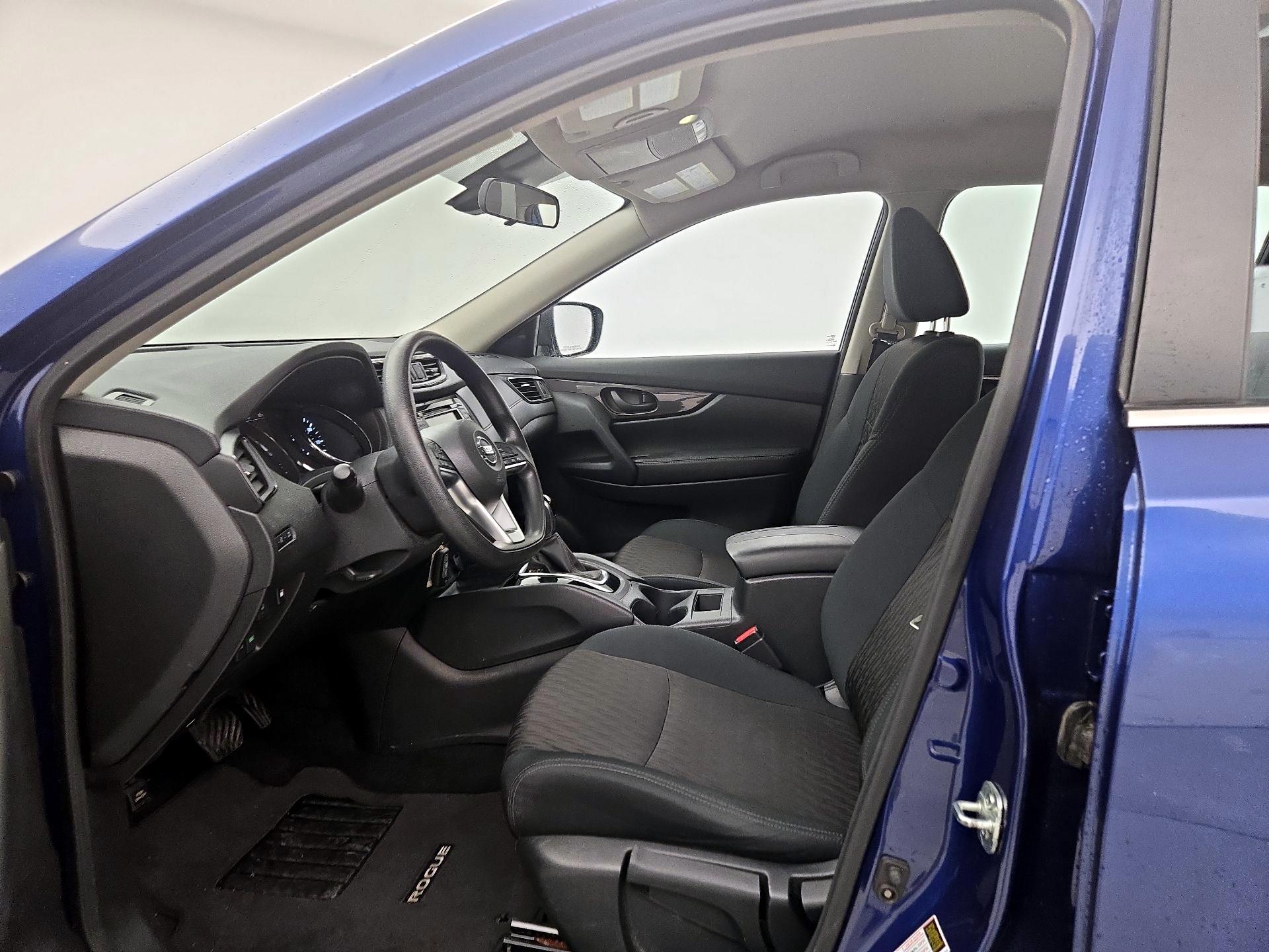 Thumbnail: 2019 Nissan Rogue - 11