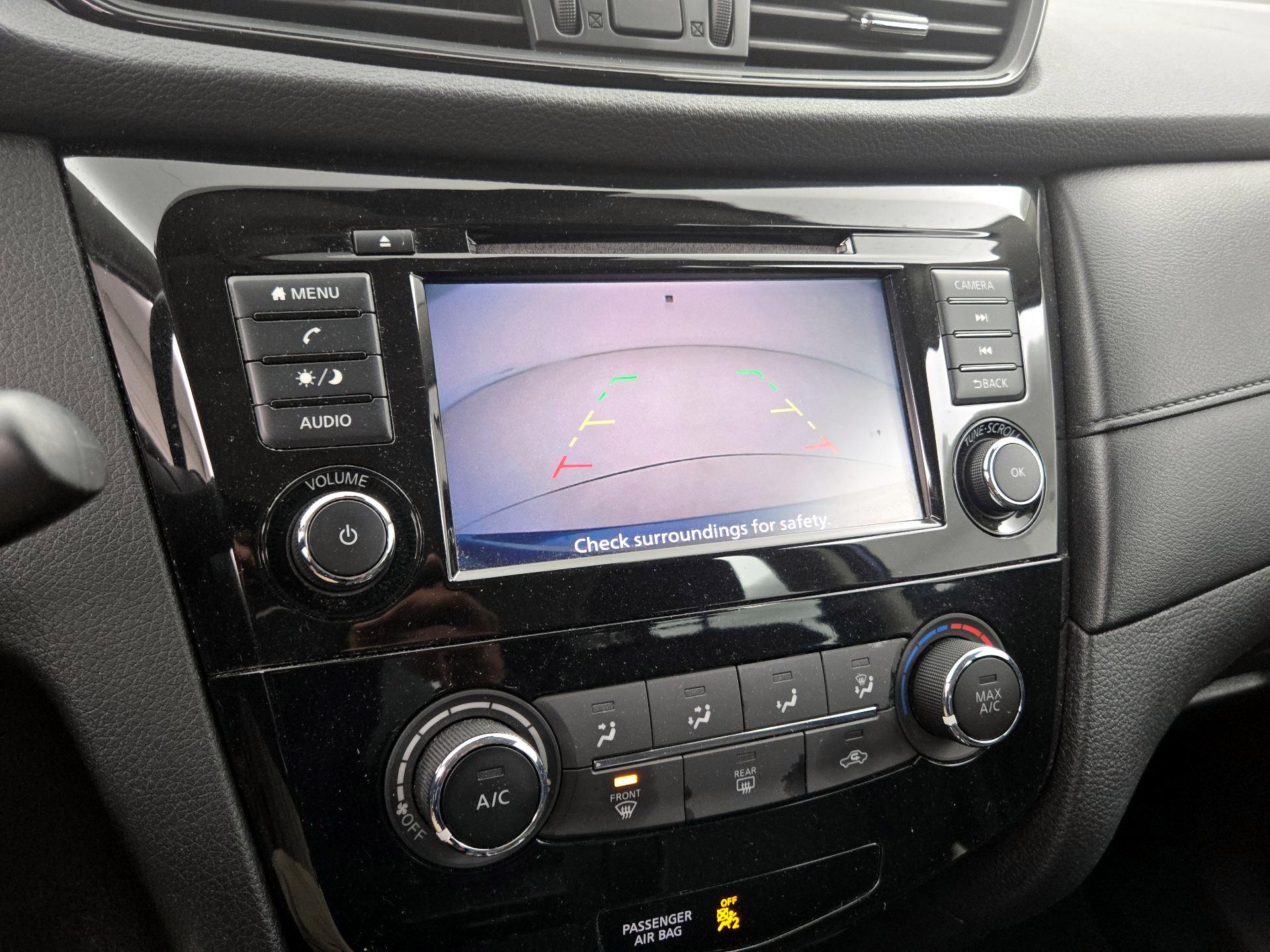 Thumbnail: 2019 Nissan Rogue - 14