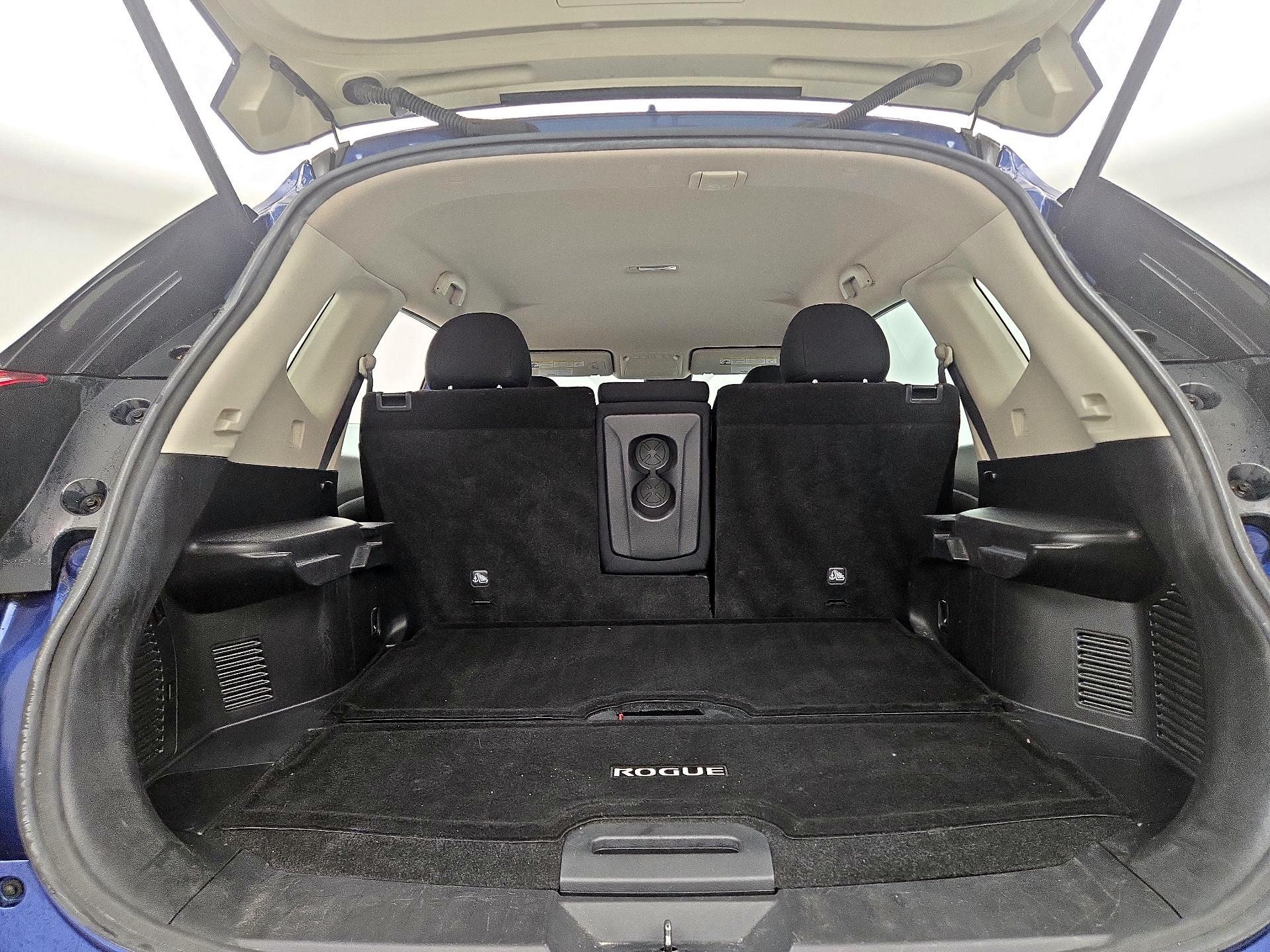 Thumbnail: 2019 Nissan Rogue - 20