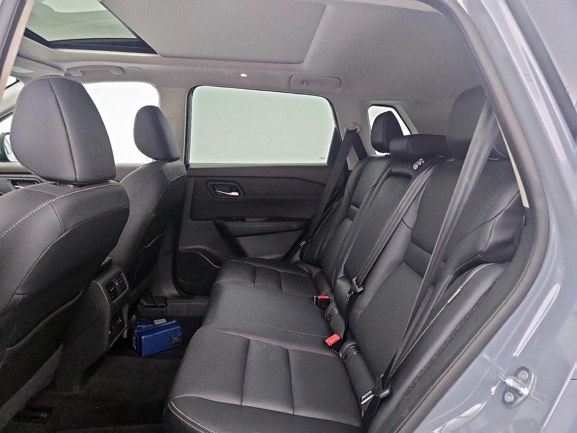 Thumbnail: 2022 Nissan Rogue - 20