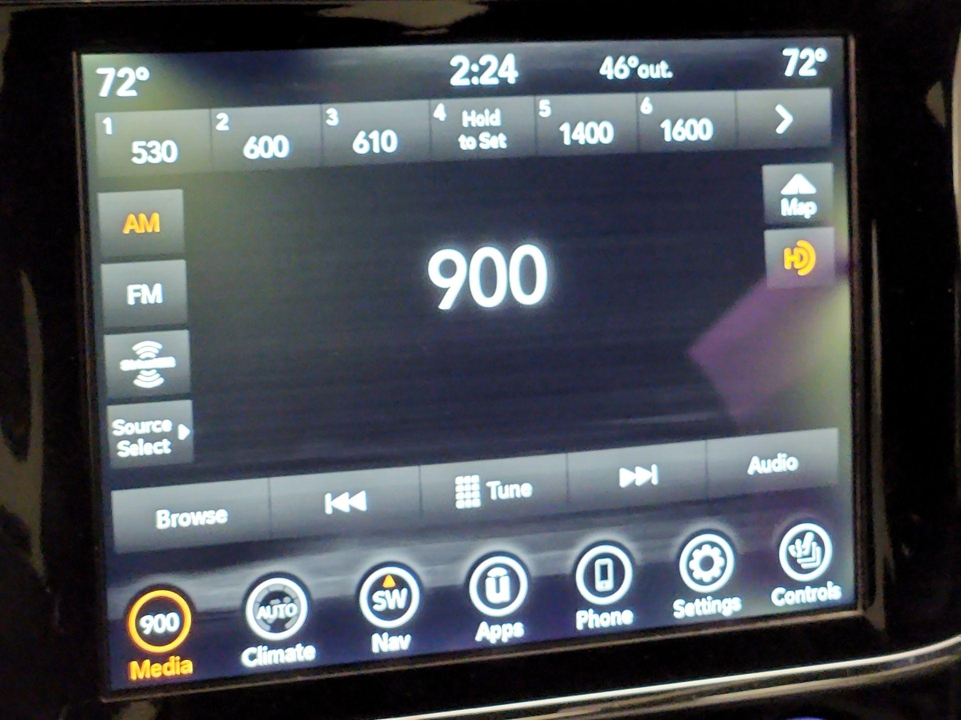 Thumbnail: 2020 Jeep Grand Cherokee - 16