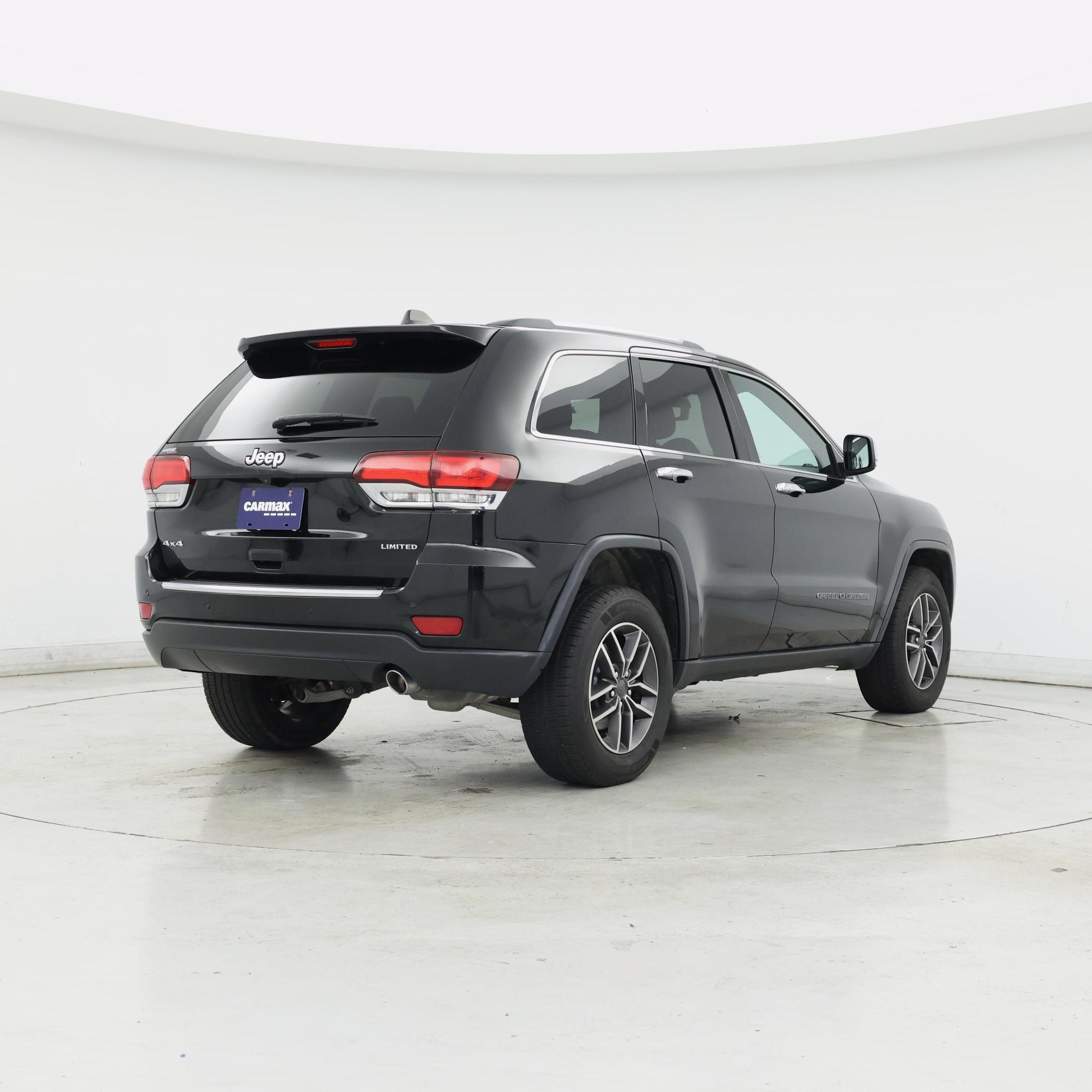 Thumbnail: 2020 Jeep Grand Cherokee - 8