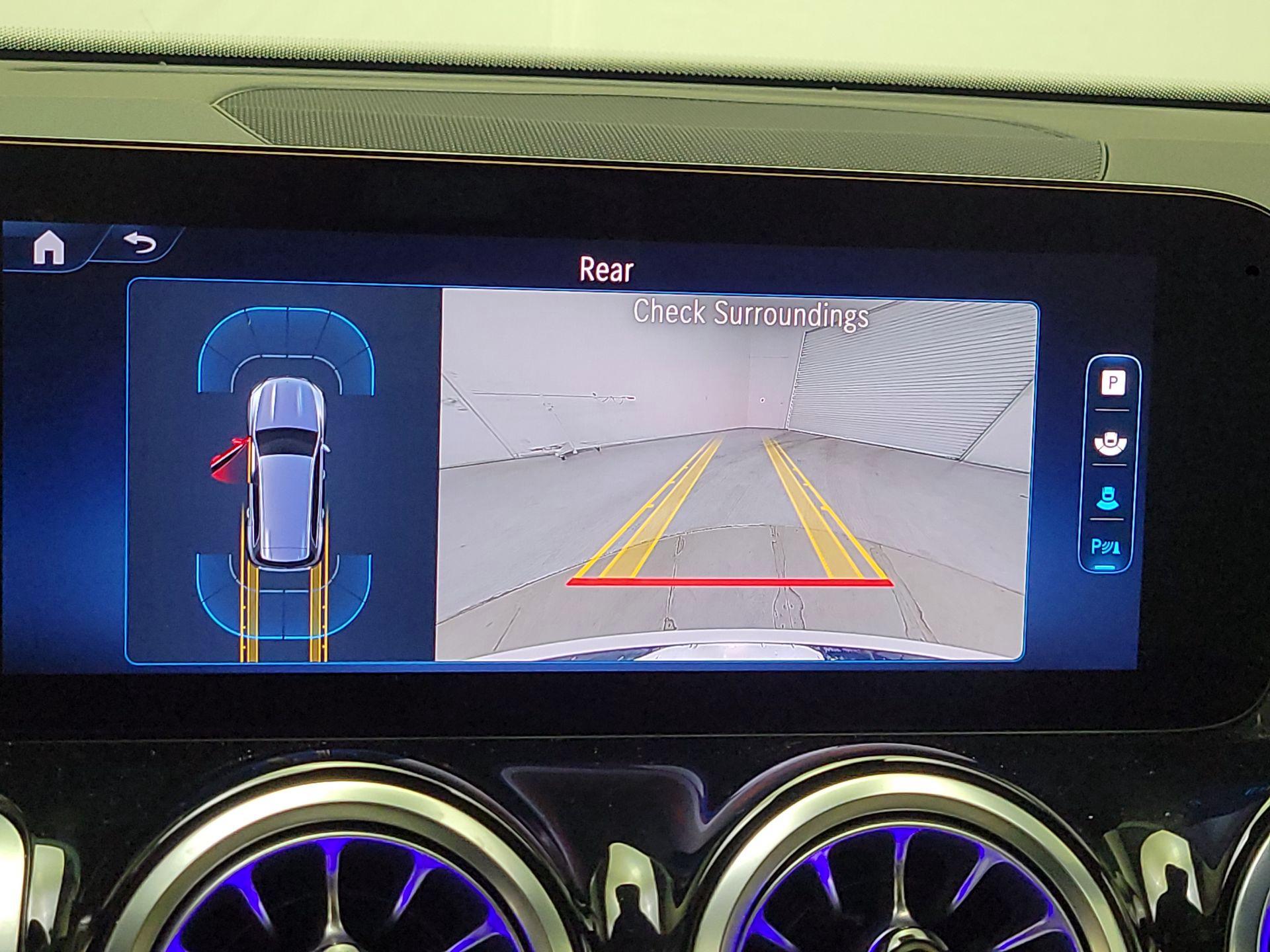 Thumbnail: 2025 Mercedes-Benz GLB - 15