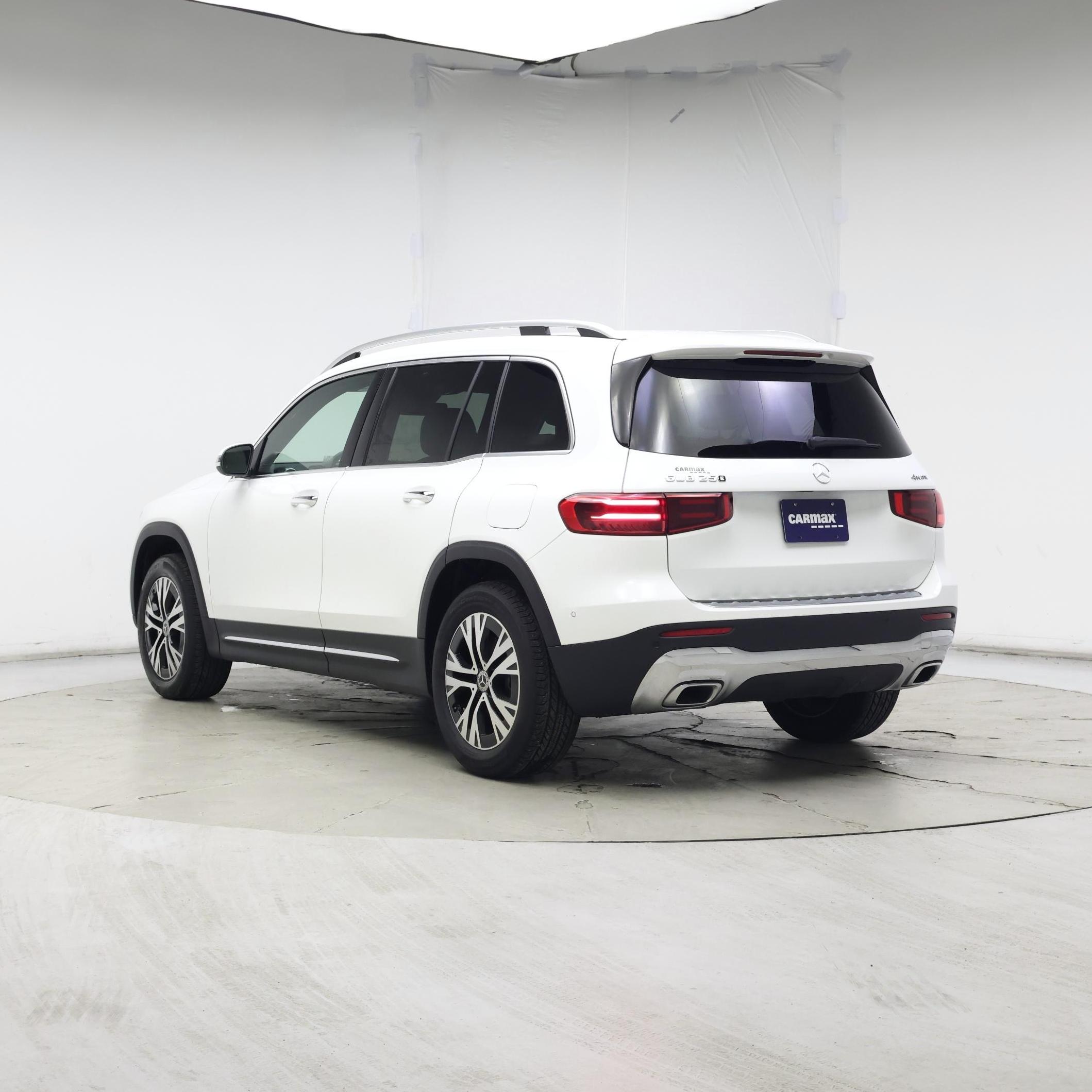 Thumbnail: 2025 Mercedes-Benz GLB - 2