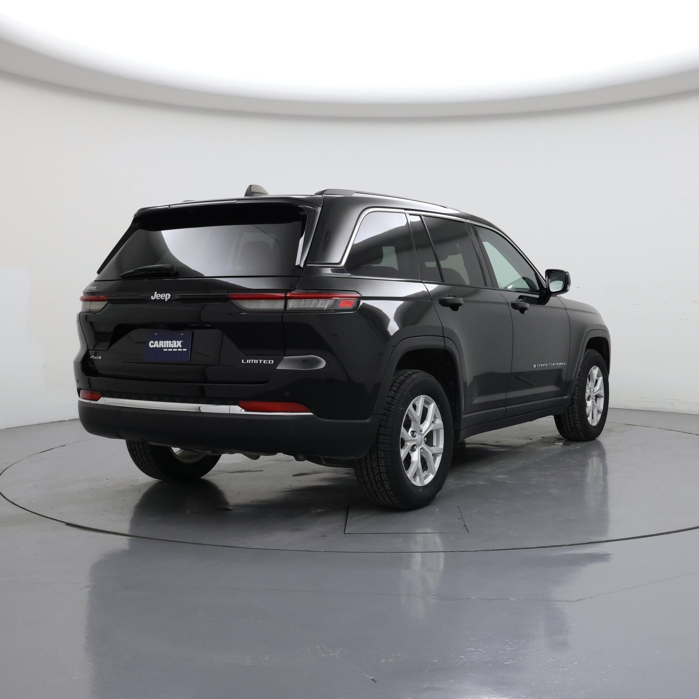 Thumbnail: 2023 Jeep Grand Cherokee - 8