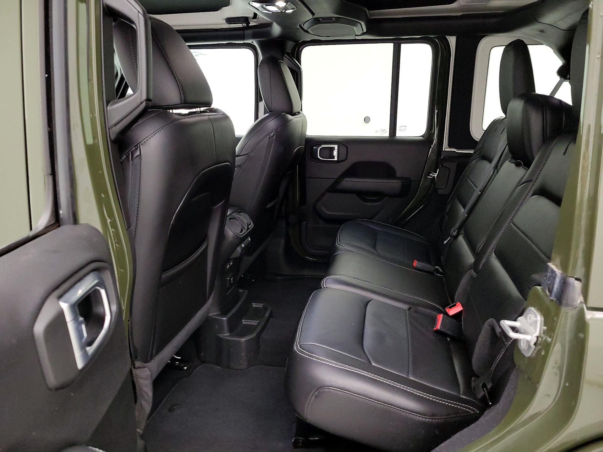 Thumbnail: 2022 Jeep Wrangler - 20