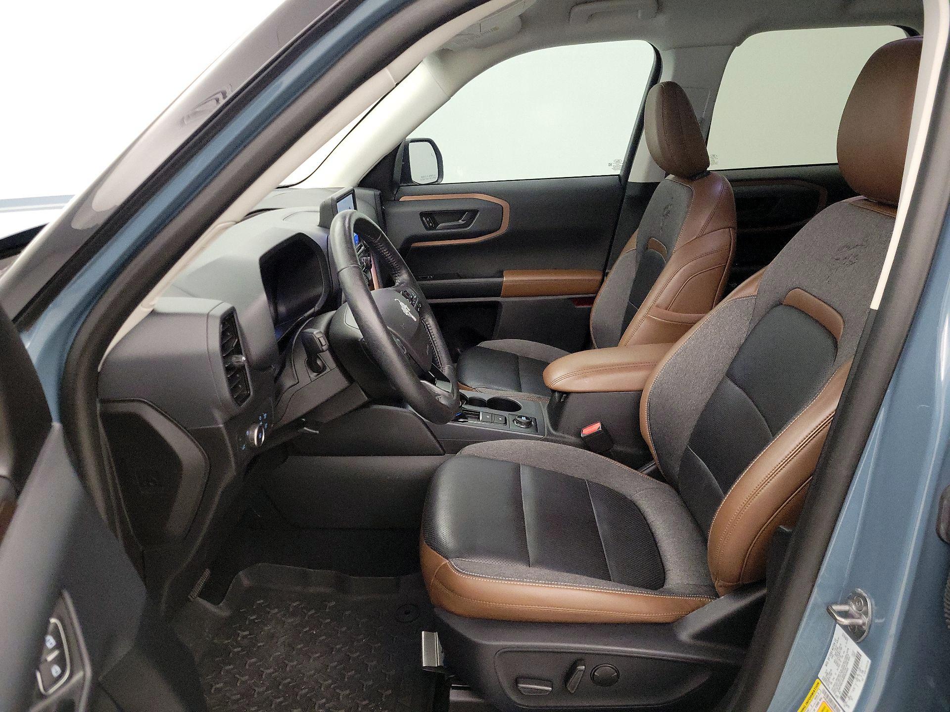 Thumbnail: 2021 Ford Bronco Sport - 11